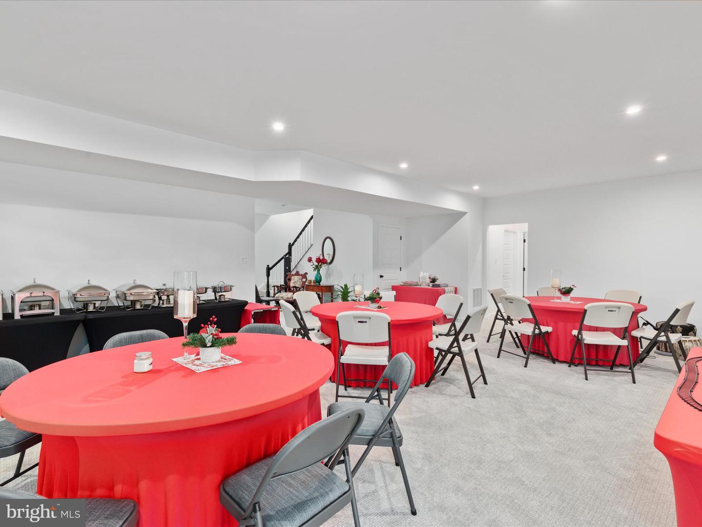Winchester, Virginia, 22602, United States, 5 Bedrooms Bedrooms, ,5 BathroomsBathrooms,Residential,For Sale,1913787