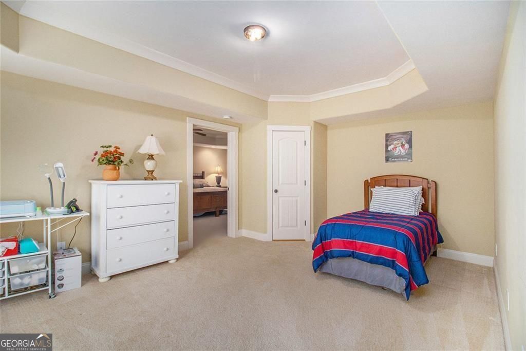 Douglasville, Georgia, 30135, United States, 5 Bedrooms Bedrooms, ,4 BathroomsBathrooms,Residential,For Sale,1886853