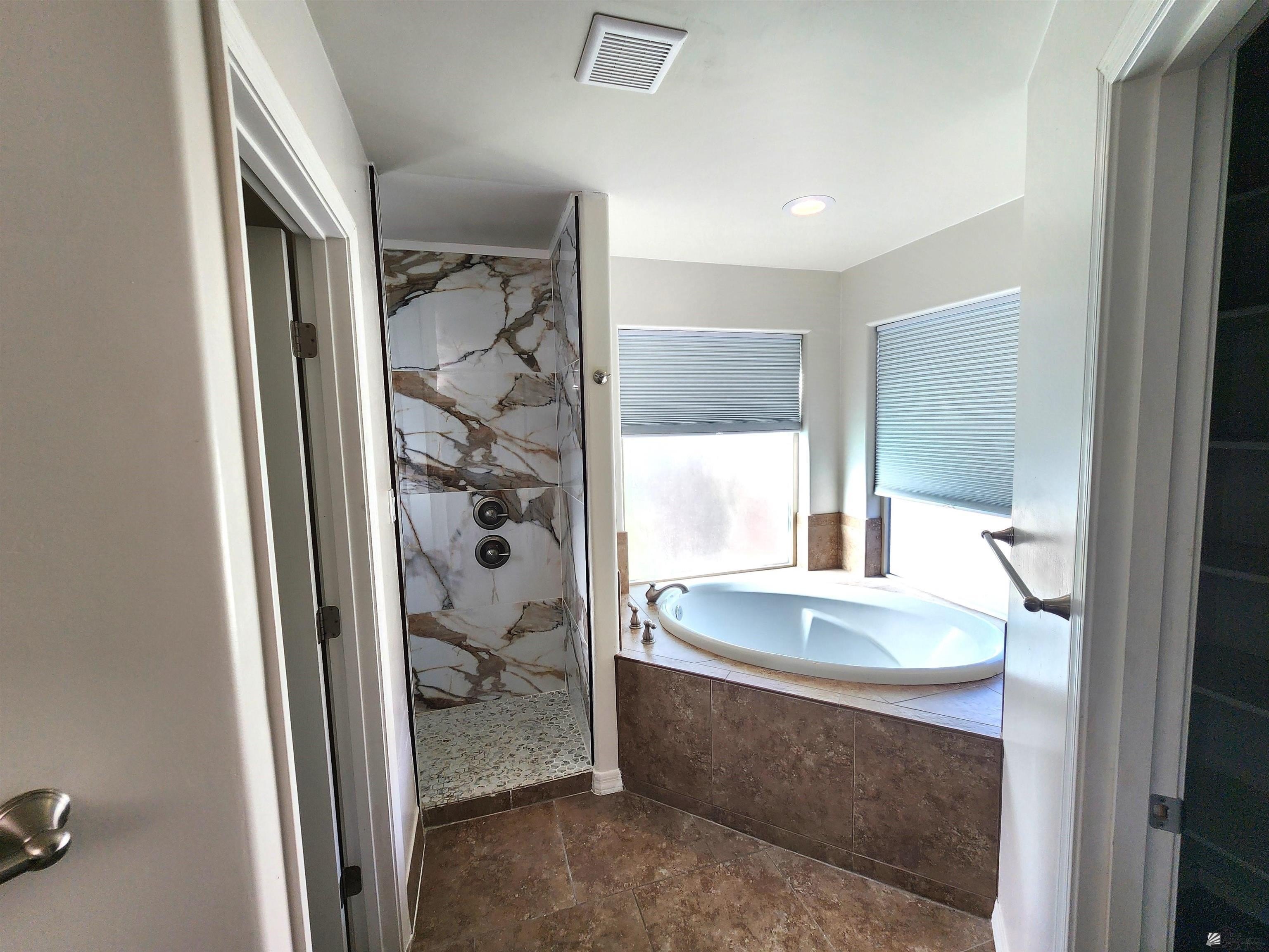 Yuma, Arizona, 85365, United States, 4 Bedrooms Bedrooms, ,1 BathroomBathrooms,Residential,For Sale,1976957