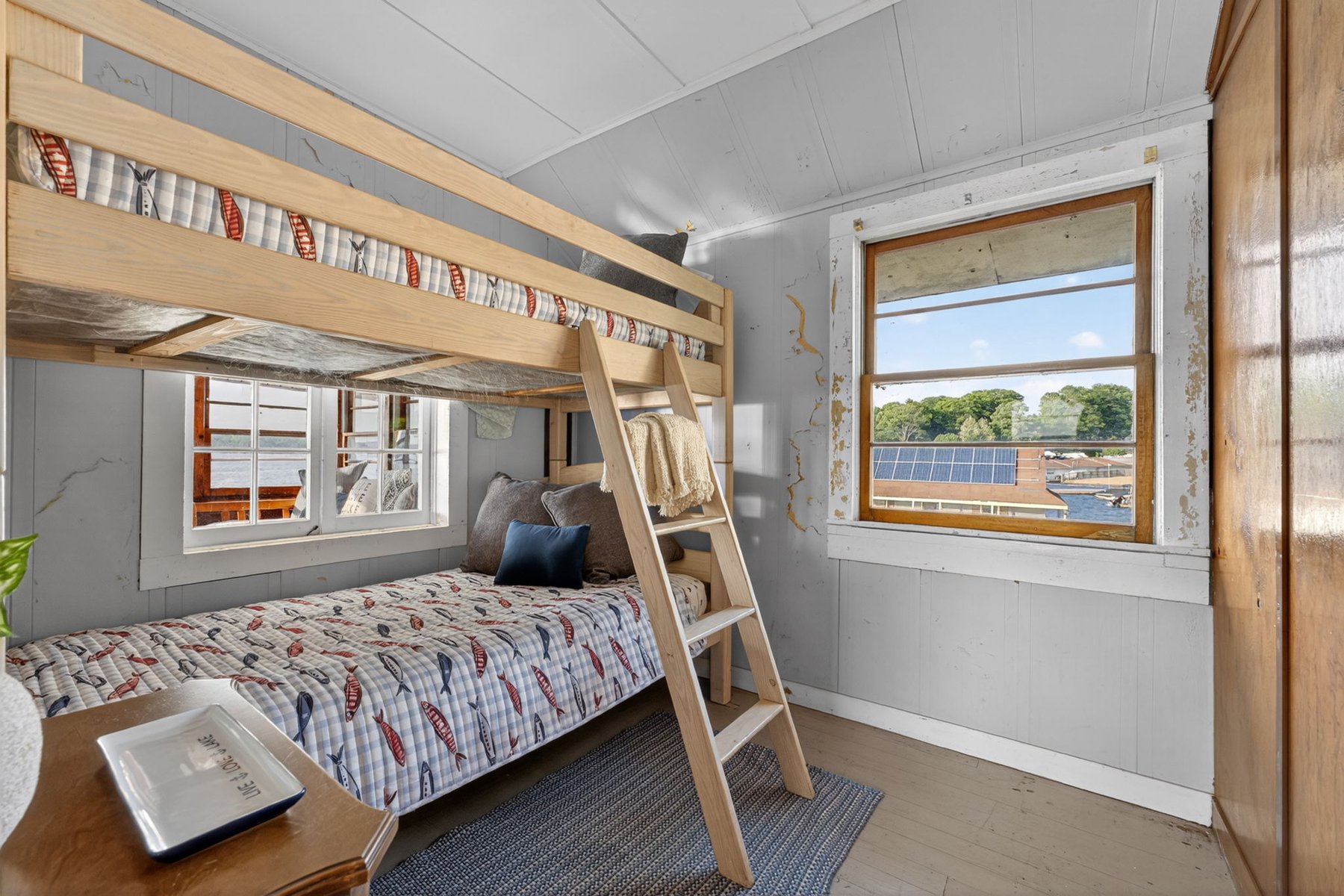  ?Sunset Cover Retreat? on Lake Hopatcong - 物件實景
