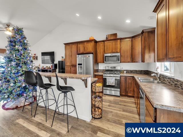 566 11th St N, Aumsville, Oregon, 97325, United States, 4 Bedrooms Bedrooms, ,2 BathroomsBathrooms,Residential,For Sale,566 11th St N,1668469