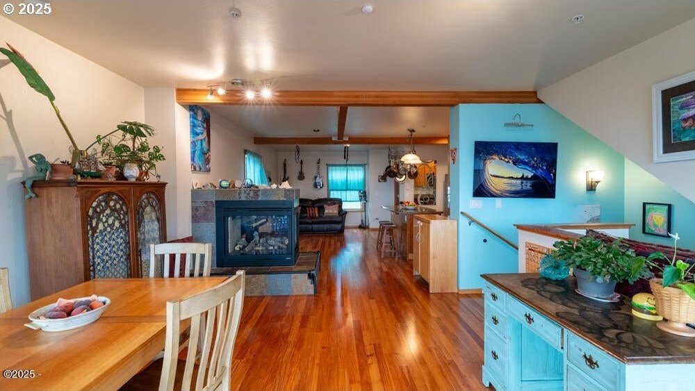 Depoe Bay, Oregon, 97341, United States, 3 Bedrooms Bedrooms, ,4 BathroomsBathrooms,Residential,For Sale,1939228