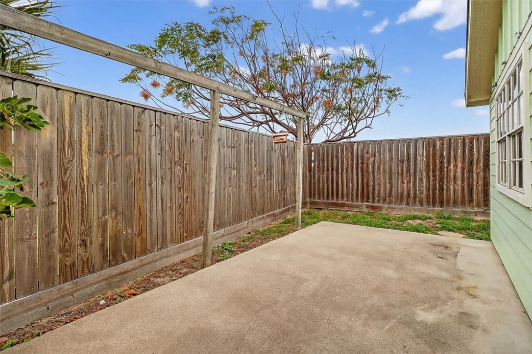 Port Aransas, Texas, 78373, United States, 3 Bedrooms Bedrooms, ,2 BathroomsBathrooms,Residential,For Sale,2001769