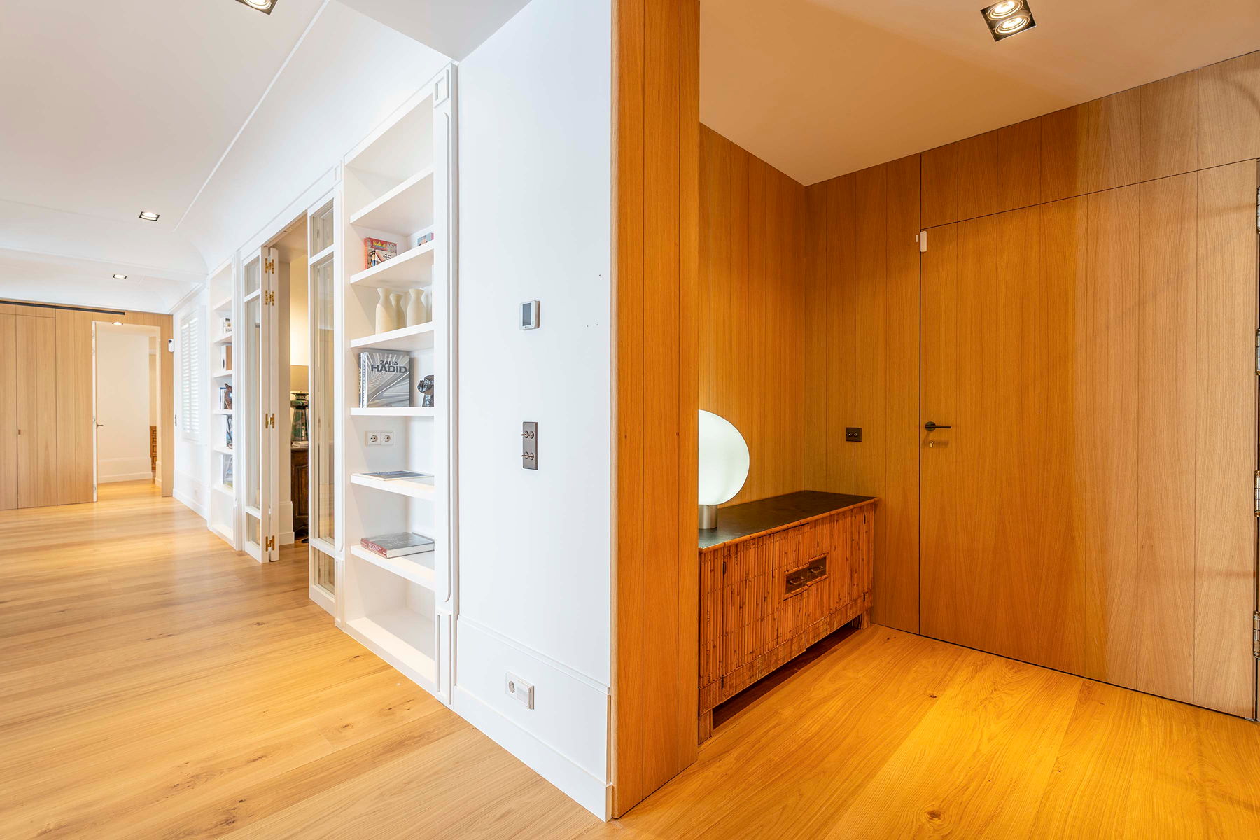  Exclusive 4th floor with garage and designer renovation in Justicia. Madrid - 物件實景