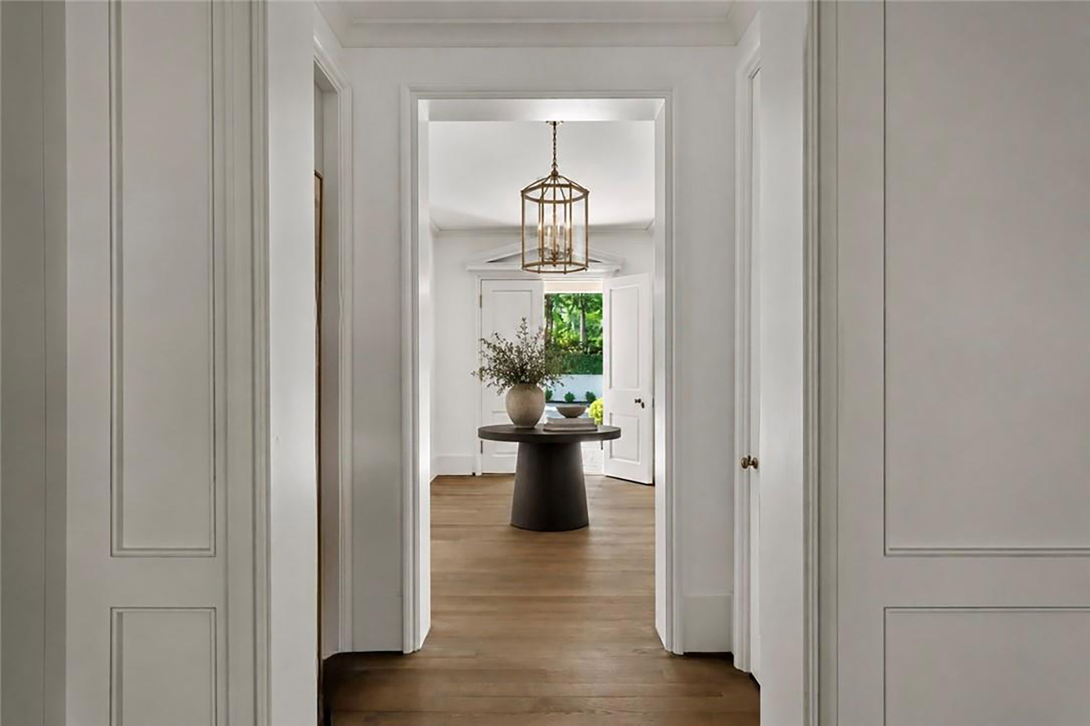  Timeless Architecture and Modern Livability Converge in Tuxedo Park Home - 物件實景