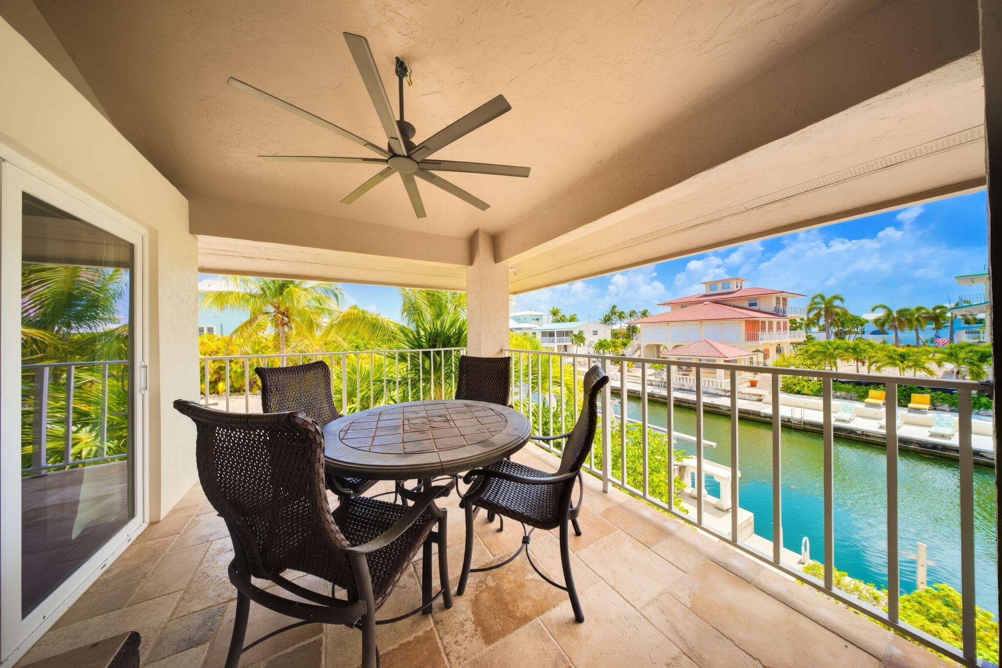 1044 Lagoon Dr, Summerland Key, FL 33042