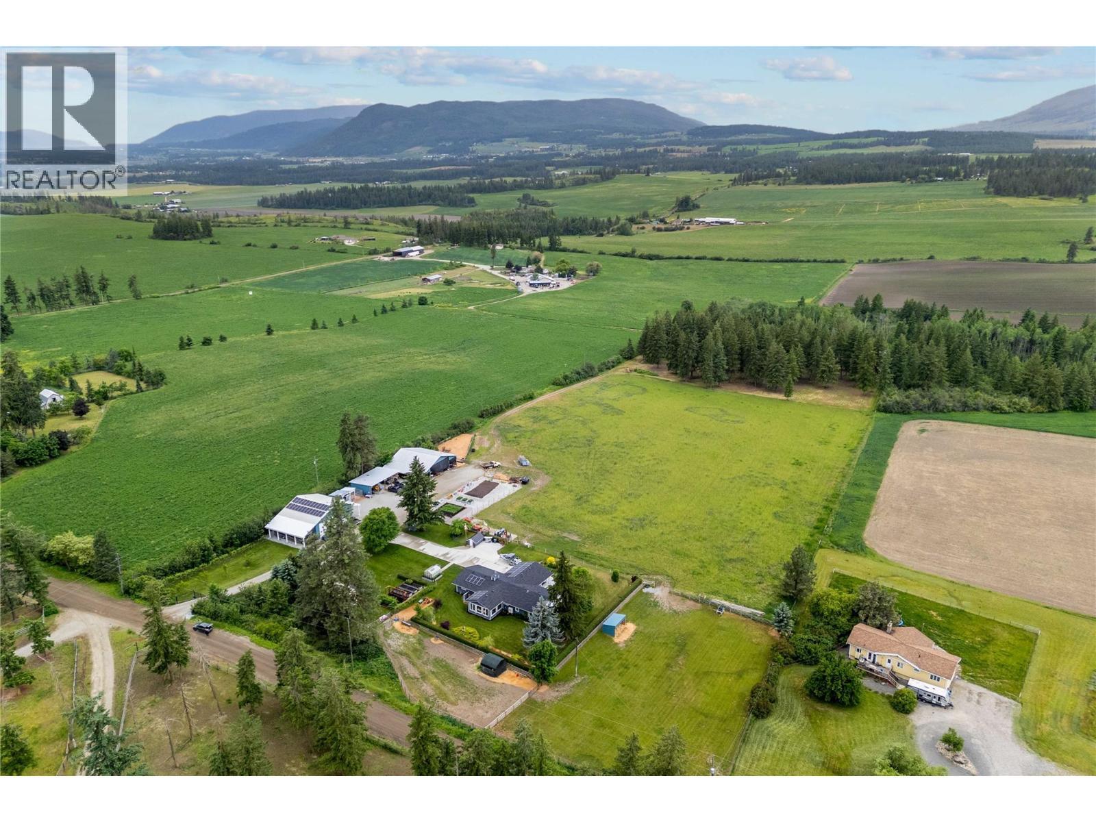 ARMSTRONG, British Columbia, V4Y 0V5, CA, 3 Bedrooms Bedrooms, ,2 BathroomsBathrooms,Residential,For Sale,1947955