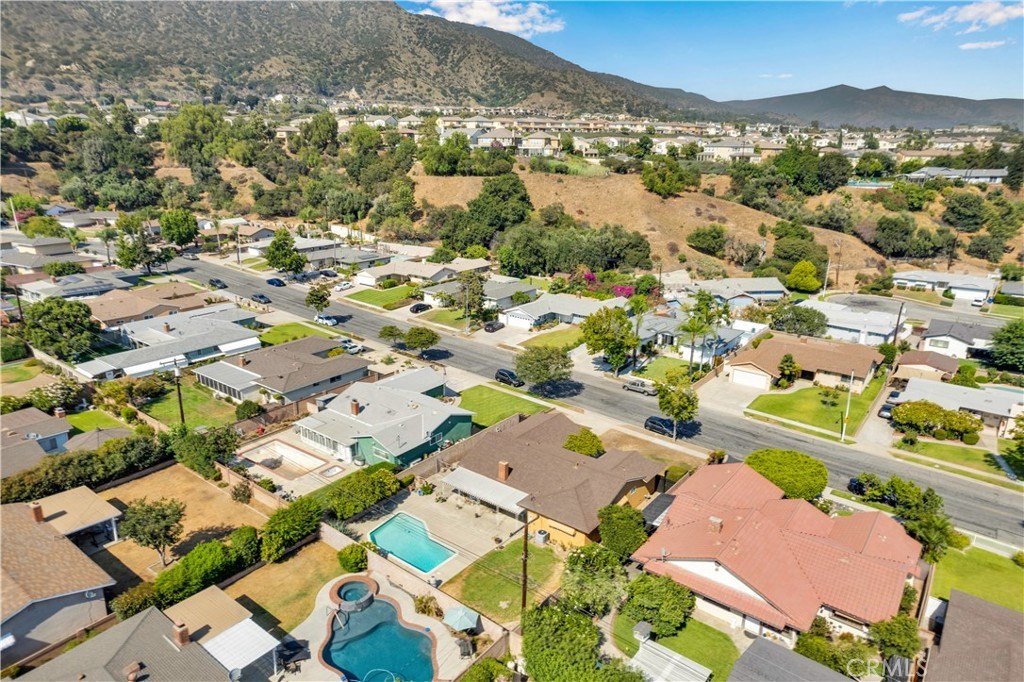Azusa, California, 91702, United States, 3 Bedrooms Bedrooms, ,2 BathroomsBathrooms,Residential,For Sale,1910708