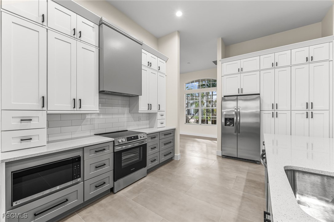 Cape Coral, Florida, 33914, United States, 3 Bedrooms Bedrooms, ,2 BathroomsBathrooms,Residential,For Sale,1984616