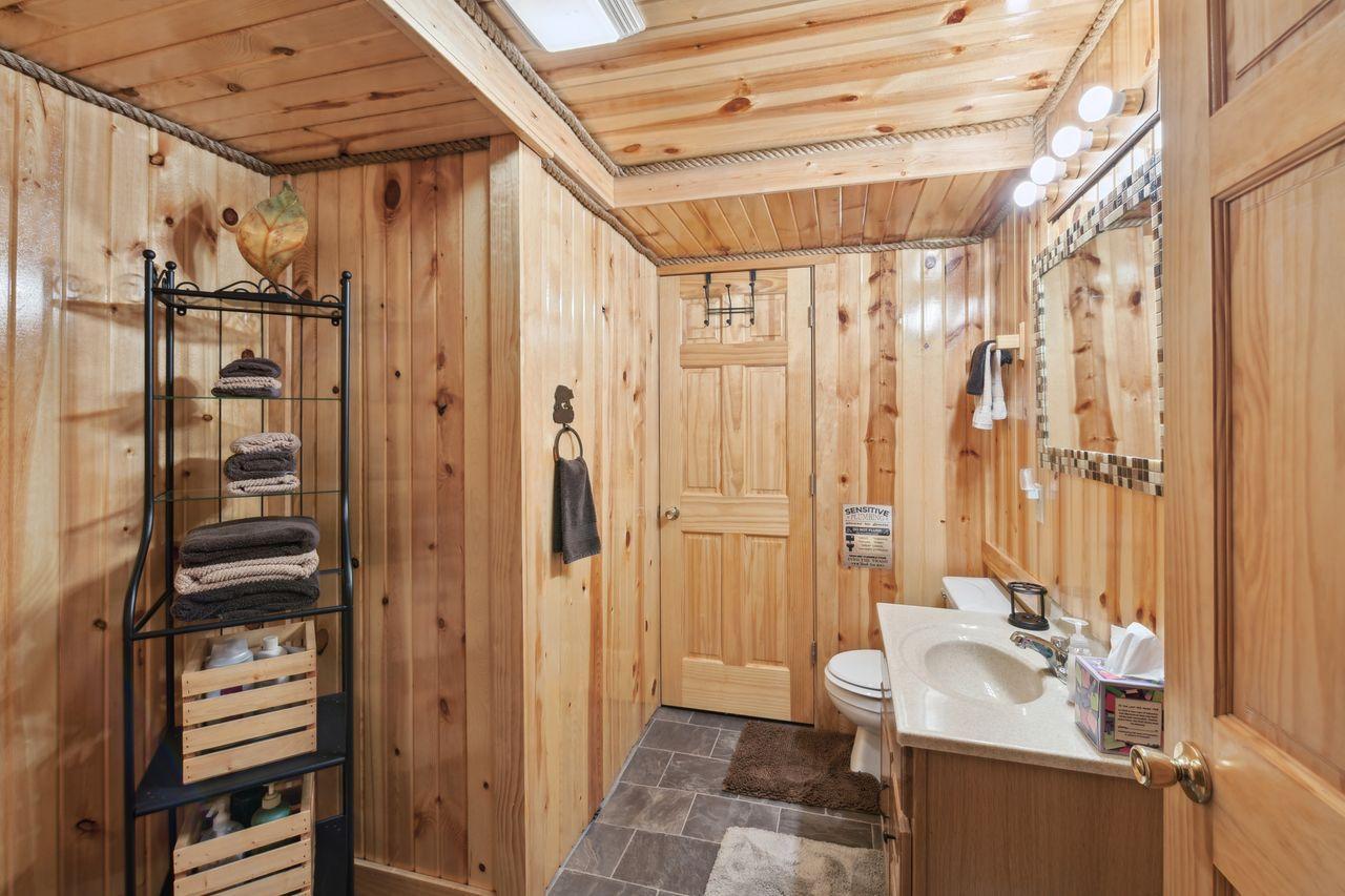 Washburn, Wisconsin, 54891, United States, 3 Bedrooms Bedrooms, ,1 BathroomBathrooms,Residential,For Sale,1687248