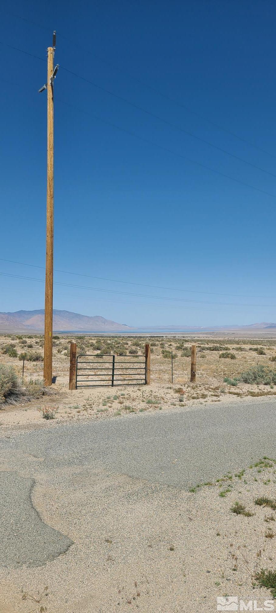 Hawthorne, Nevada, 89415, United States, ,Residential,For Sale,1784365