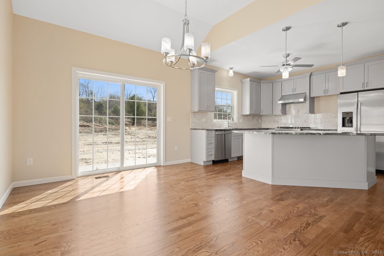 Bristol, Connecticut, 06010, United States, 3 Bedrooms Bedrooms, ,2 BathroomsBathrooms,Residential,For Sale,1926170