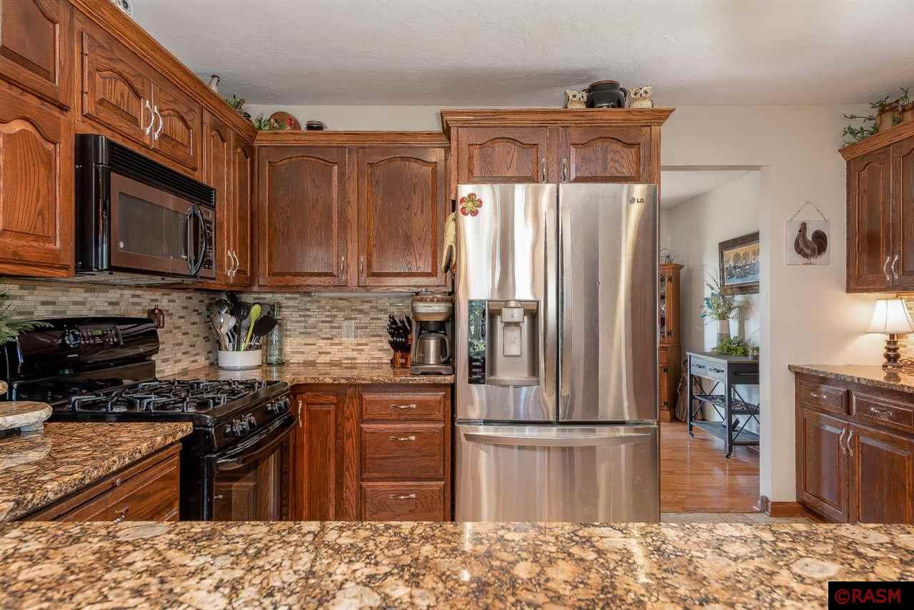 Mankato, Minnesota, 56001, United States, 5 Bedrooms Bedrooms, ,1 BathroomBathrooms,Residential,For Sale,1914135