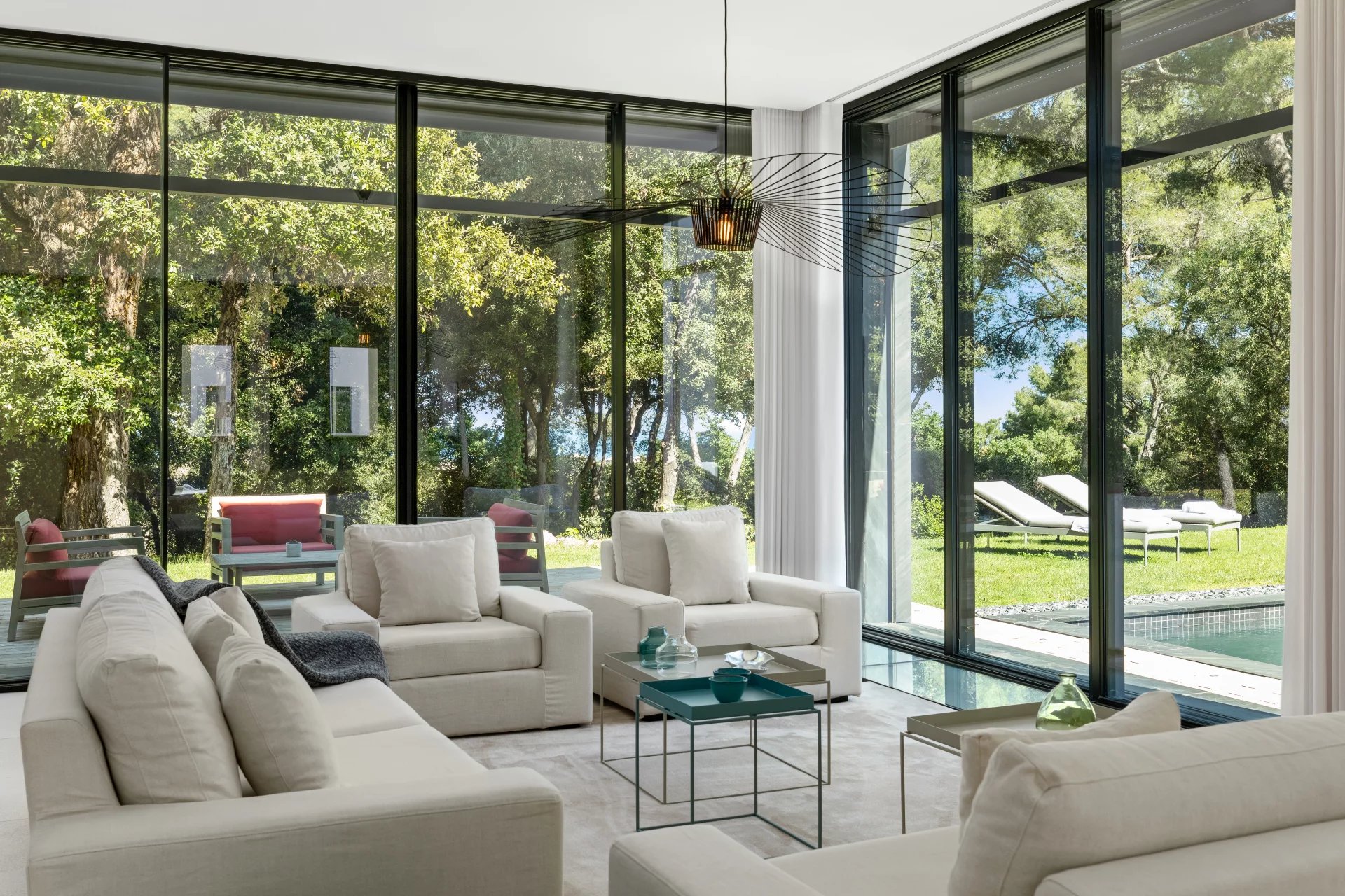 Antibes, Provence-Alpes-Côte d’Azur, 06600, FR, 8 Bedrooms Bedrooms, ,18 BathroomsBathrooms,Residential,For Sale,1728439