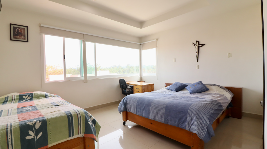 Morelia, Michoacán de Ocampo, 58350, Mexico, 4 Bedrooms Bedrooms, ,4 BathroomsBathrooms,Residential,For Sale,1998426