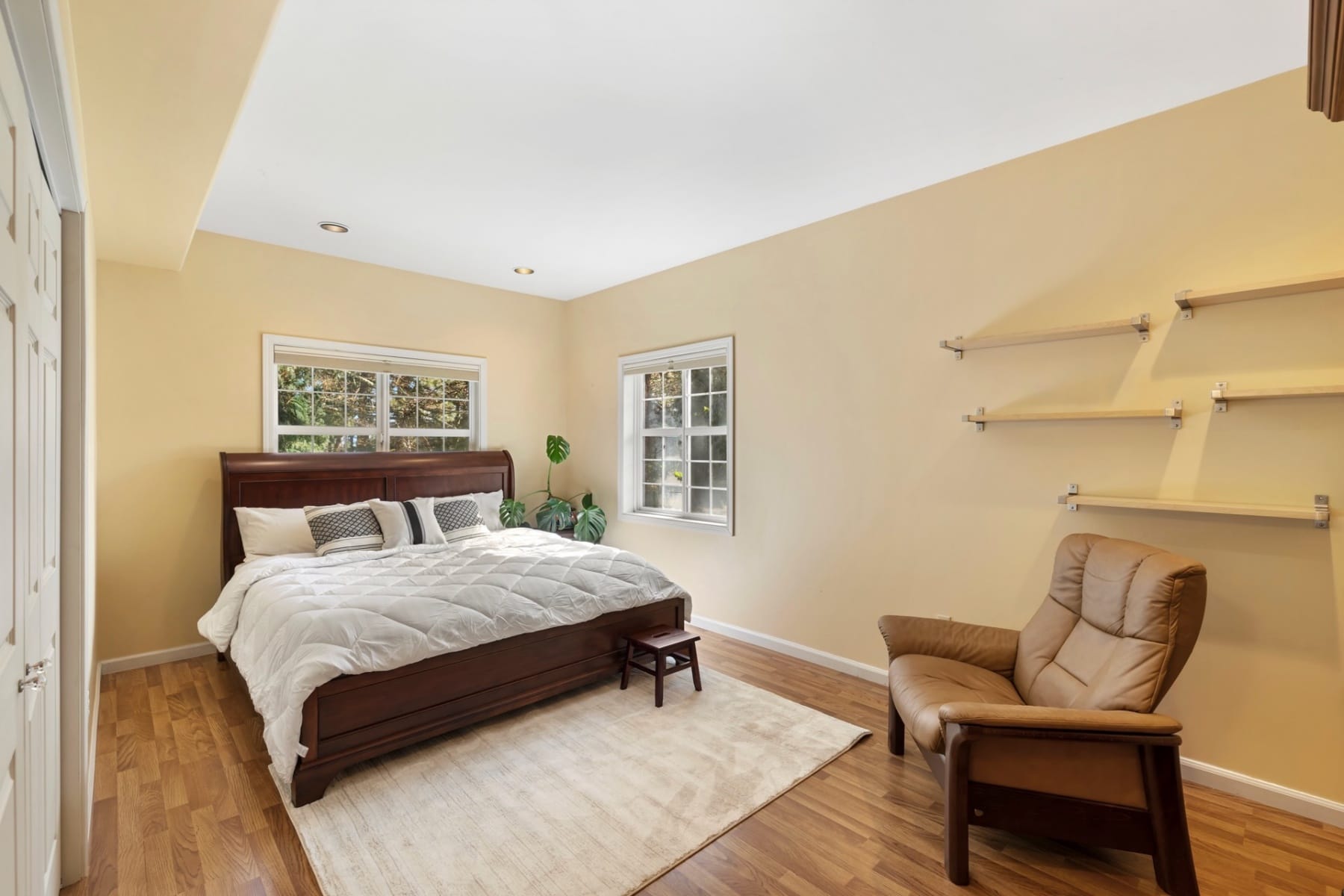  4050 SYLVESTER DR Hood River, OR 97031 - 物件實景