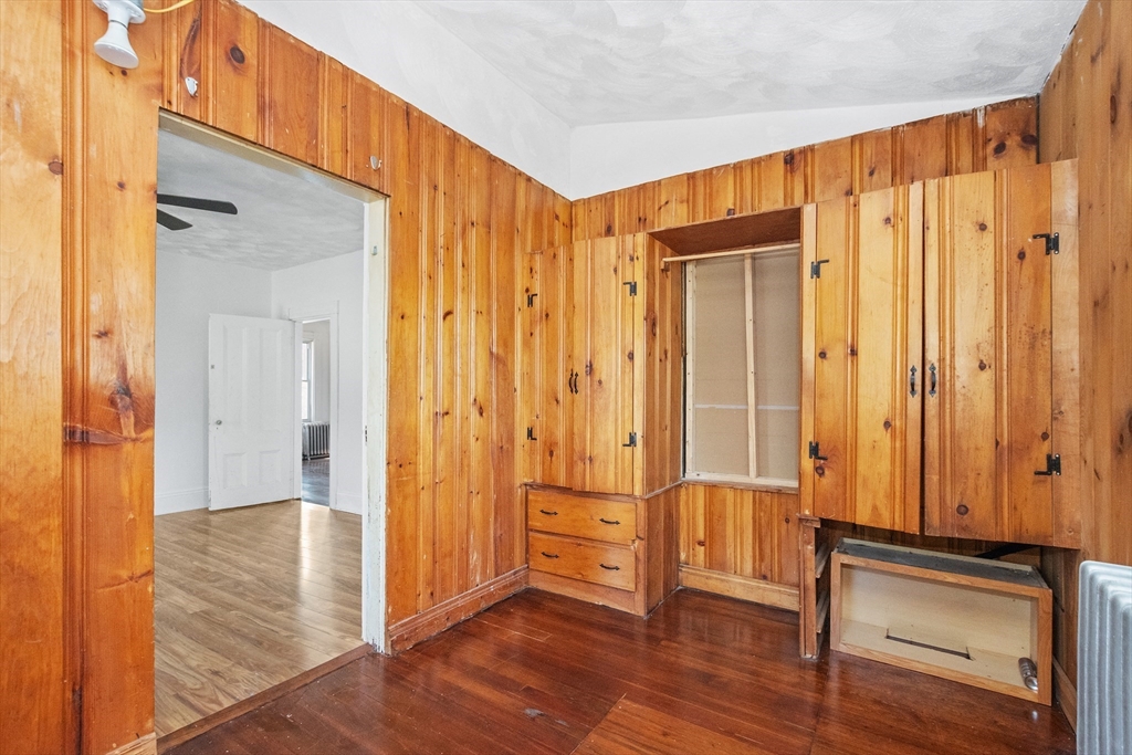 Quincy, Massachusetts, 02169, United States, 4 Bedrooms Bedrooms, ,2 BathroomsBathrooms,Residential,For Sale,1919817