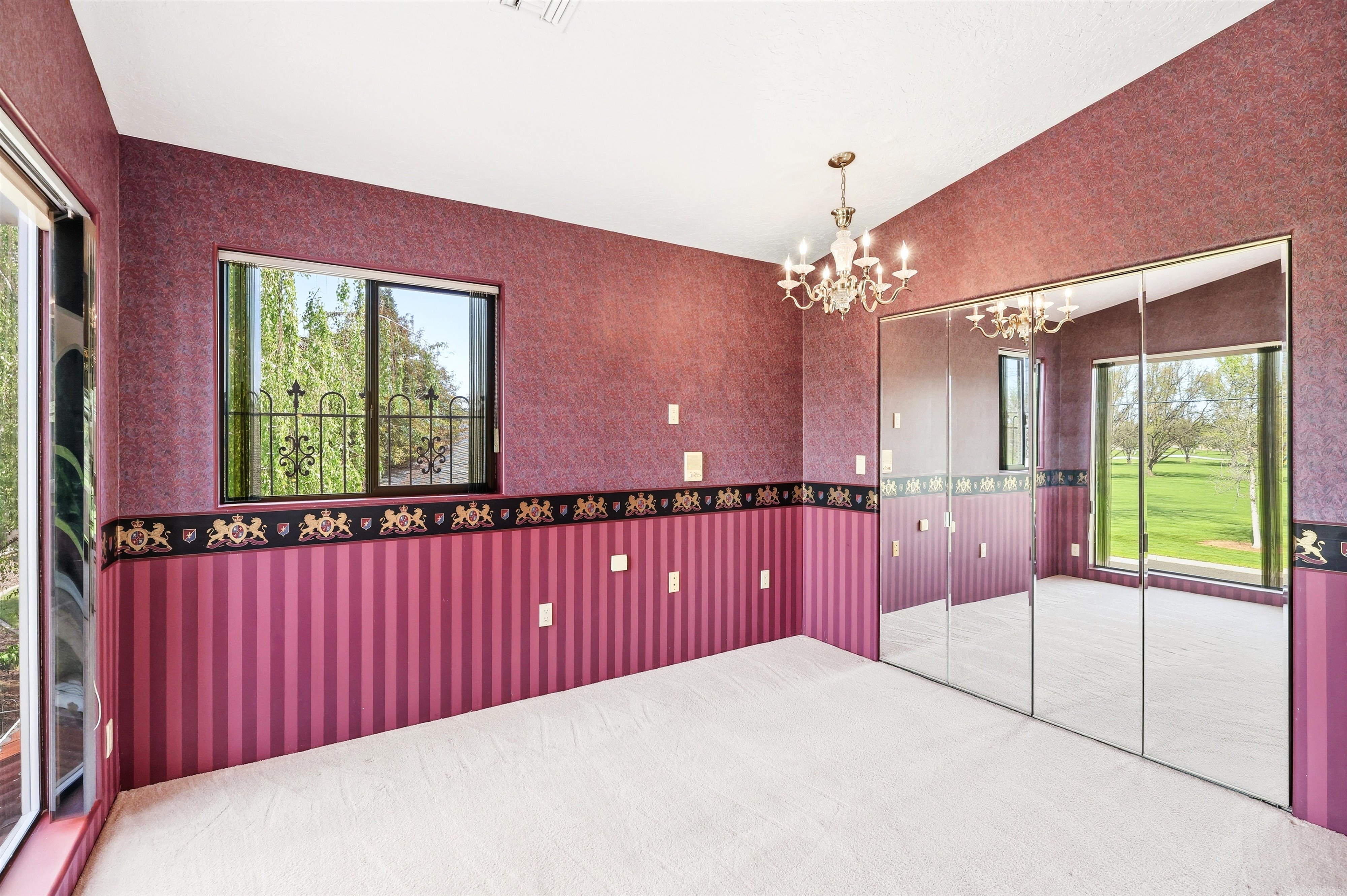  1255 Country Club Rd - 物件實景