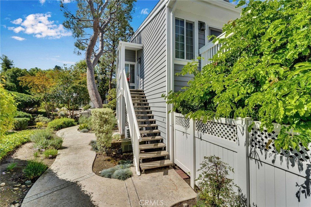 San Pedro, California, 90732, United States, 2 Bedrooms Bedrooms, ,2 BathroomsBathrooms,Residential,For Sale,1979917