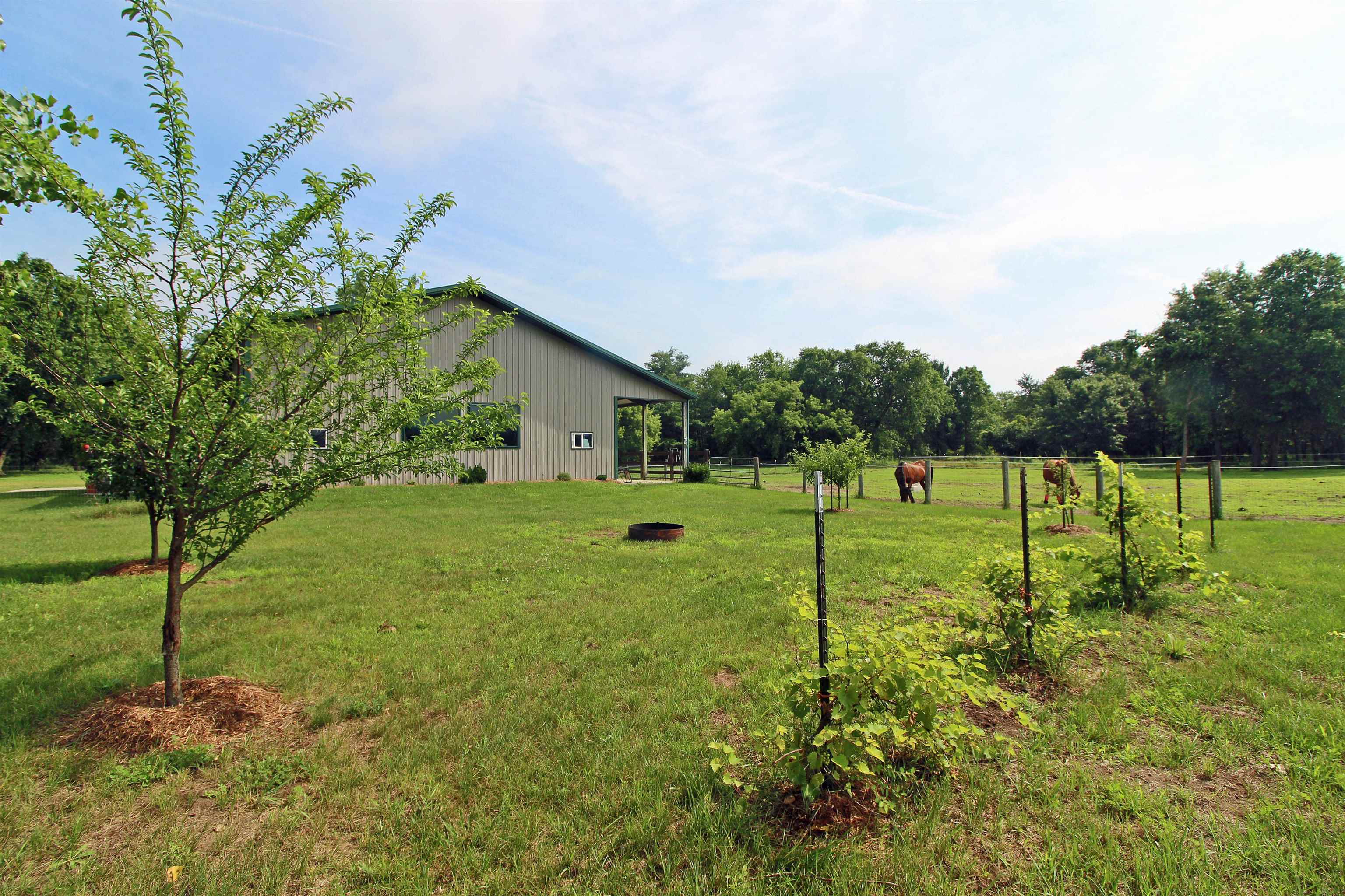 Arena, Wisconsin, 53503, United States, 3 Bedrooms Bedrooms, ,2 BathroomsBathrooms,Residential,For Sale,1980037