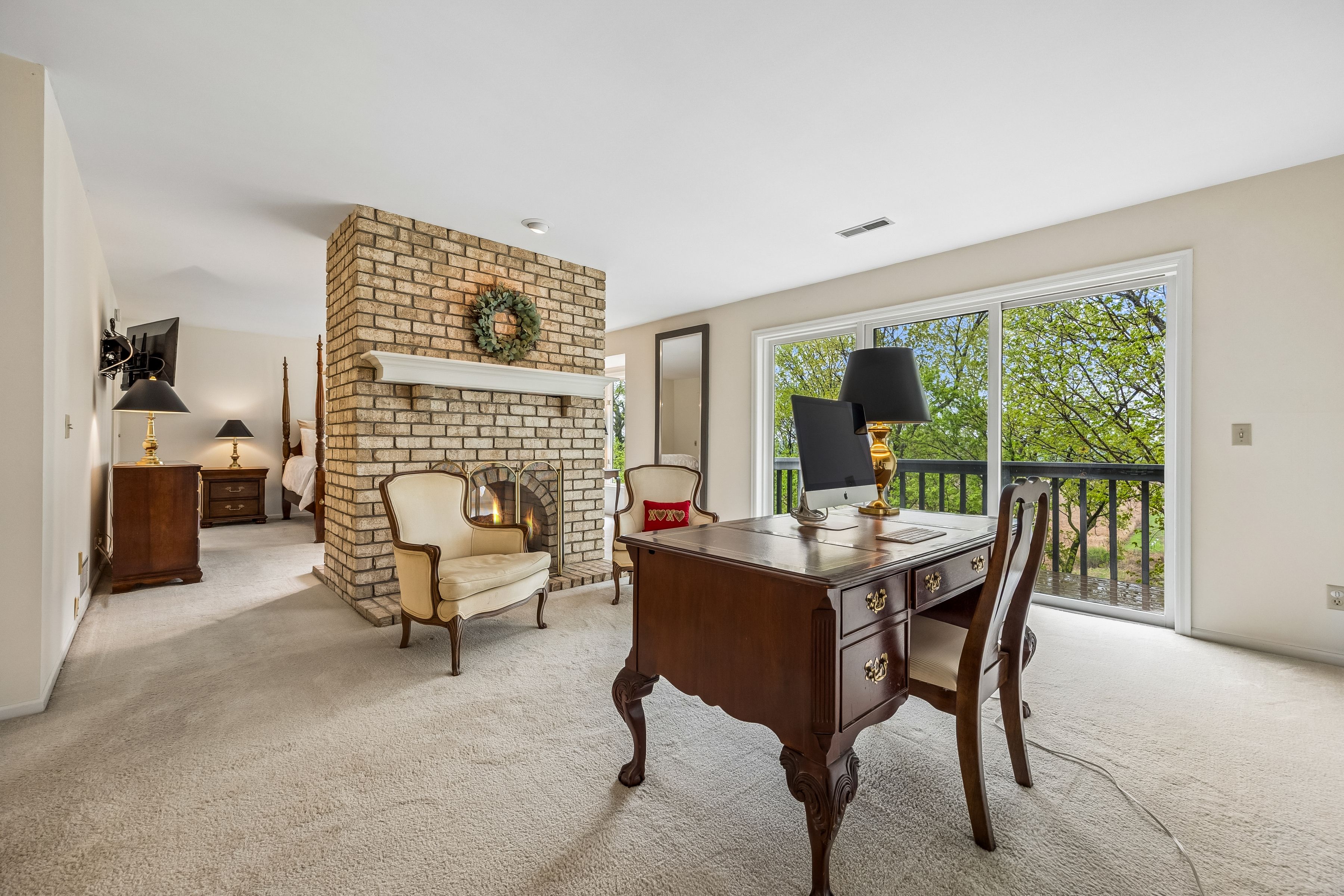  Sophisticated Mt. Curve Retreat with Scenic Fairway Views - 物件實景