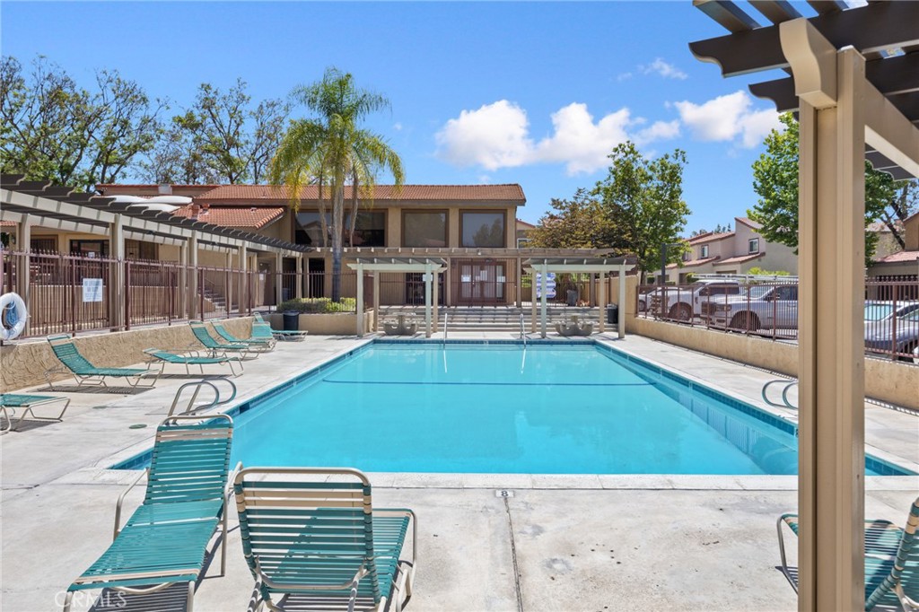 Fullerton, California, 92835, United States, 3 Bedrooms Bedrooms, ,3 BathroomsBathrooms,Residential,For Sale,1892119