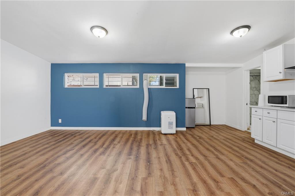 Huntington Park, California, 90255, United States, 3 Bedrooms Bedrooms, ,2 BathroomsBathrooms,Residential,For Sale,2006078