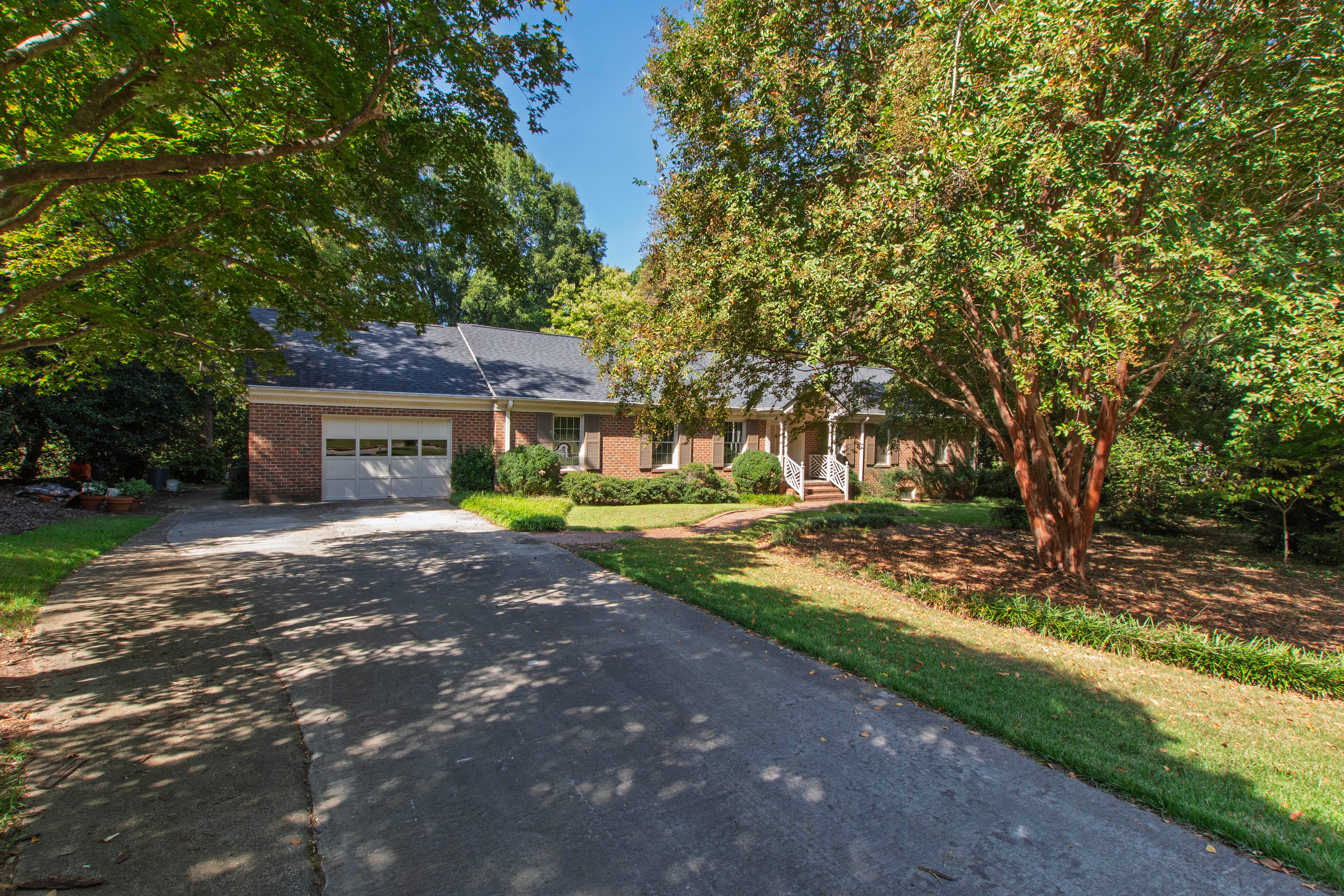  3705 Stonehaven Drive, Raleigh, NC 27609 - 物件實景
