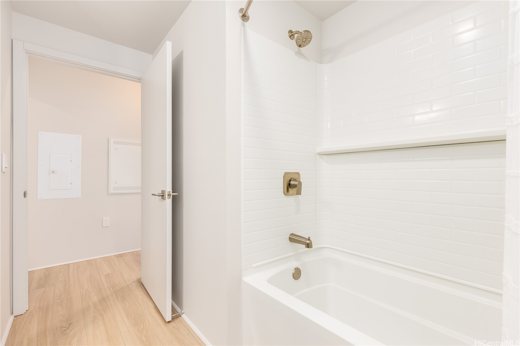 Ewa Beach, Hawaii, 96706, United States, 2 Bedrooms Bedrooms, ,2 BathroomsBathrooms,Residential,For Sale,2002979