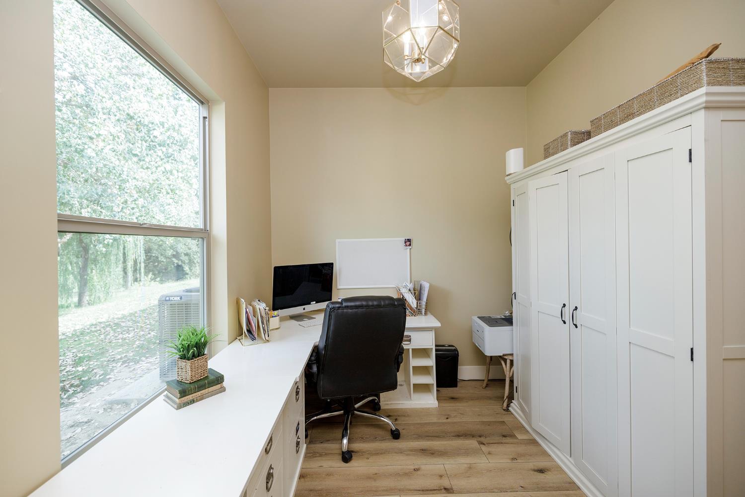 Modesto, California, 95357, United States, 4 Bedrooms Bedrooms, ,4 BathroomsBathrooms,Residential,For Sale,1976586