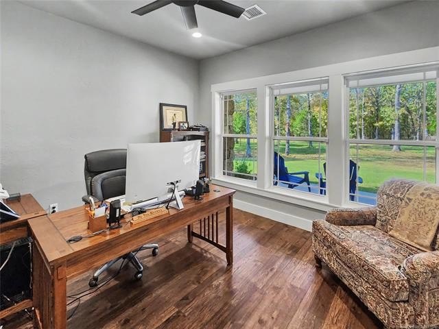 Tahlequah, Oklahoma, 74464, United States, 4 Bedrooms Bedrooms, ,4 BathroomsBathrooms,Residential,For Sale,2040103