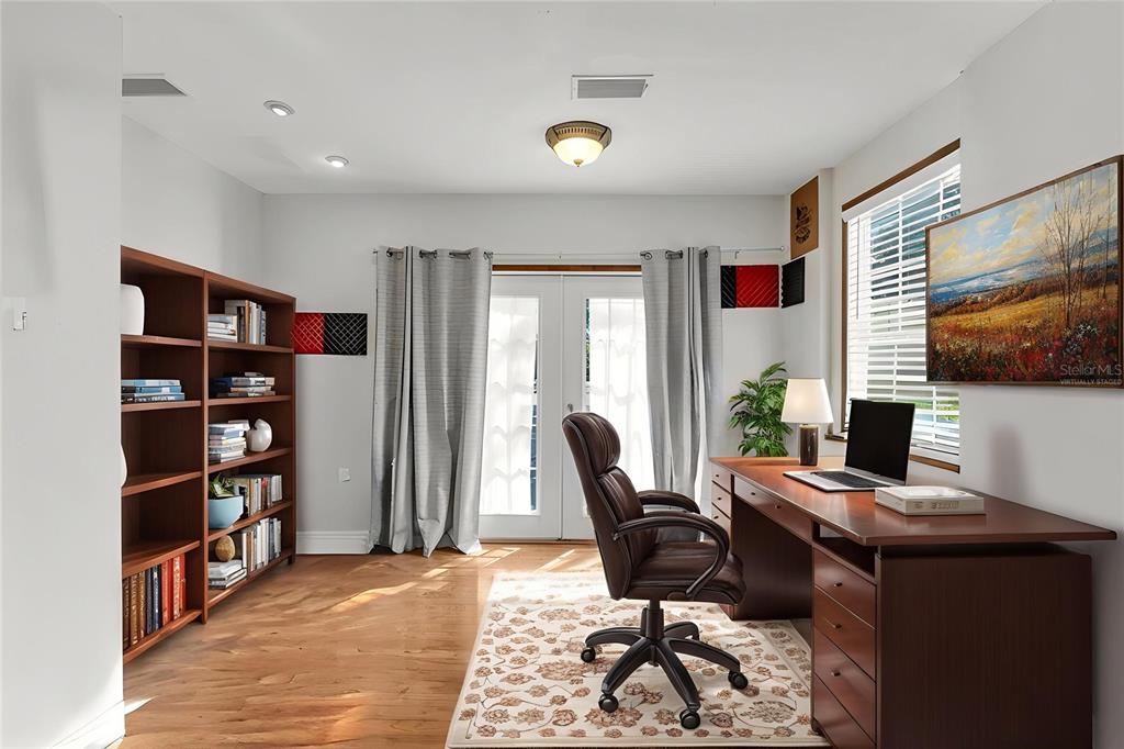 Venice, Florida, 34285, United States, 5 Bedrooms Bedrooms, ,4 BathroomsBathrooms,Residential,For Sale,1907597