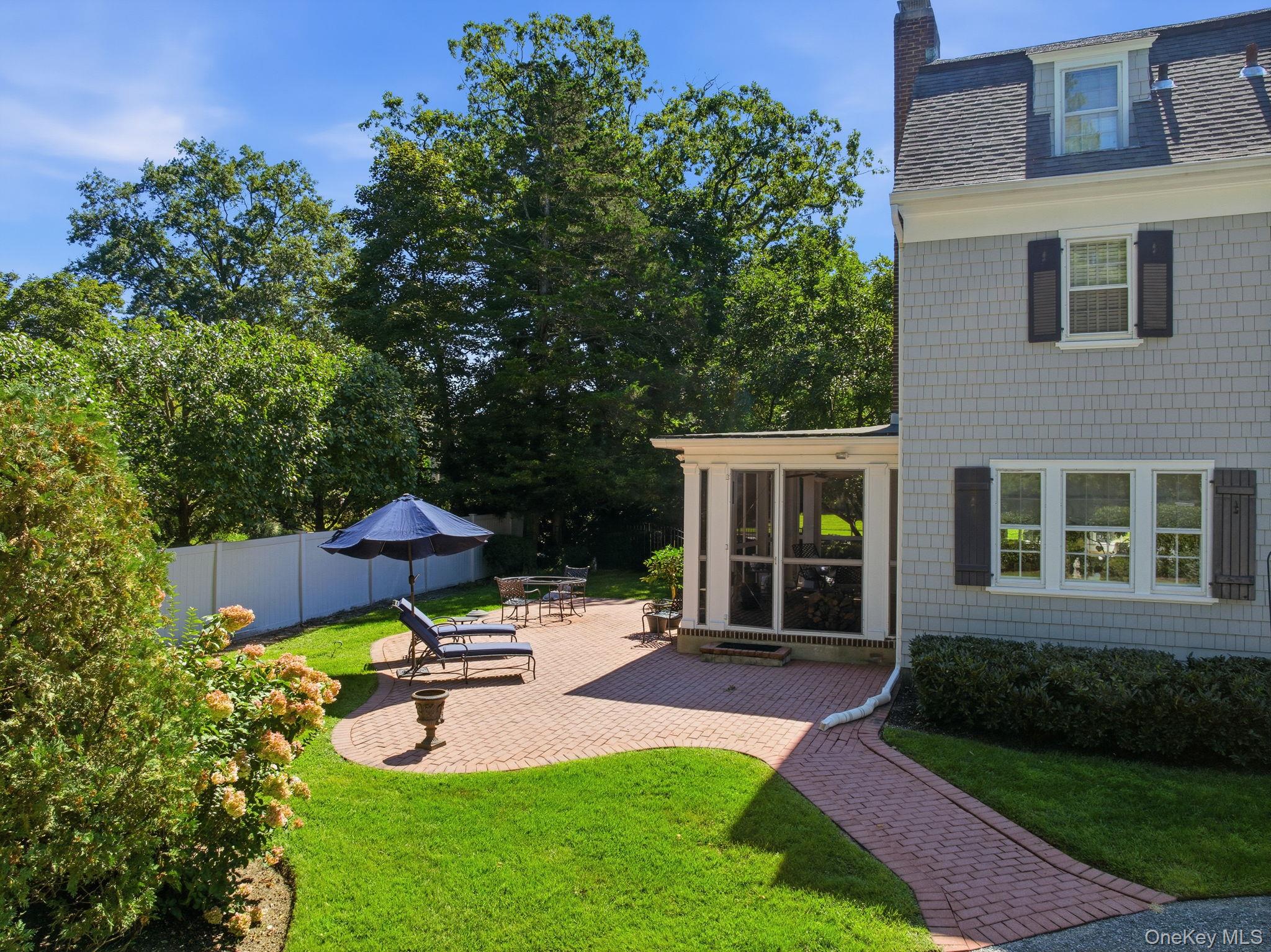  75 Dewey Street, Huntington, NY, 11743 - 物件實景