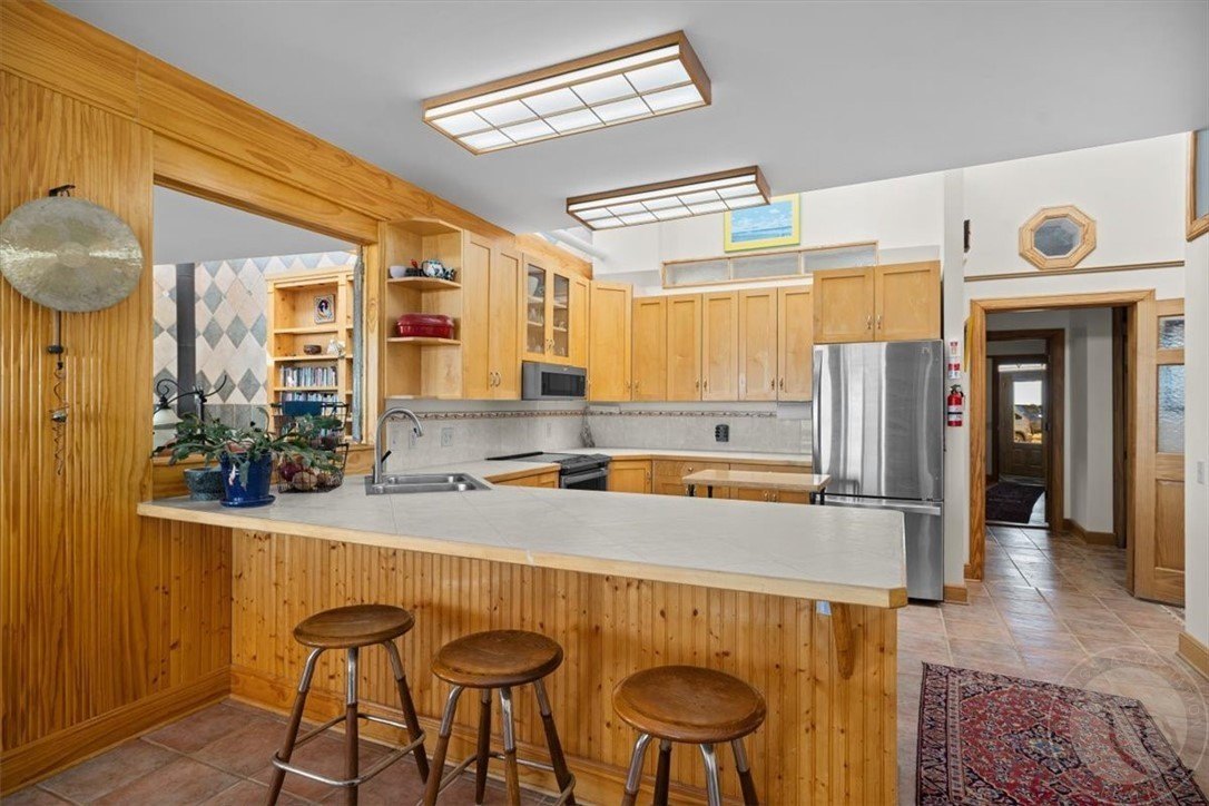 Billings, Montana, 59101, United States, 5 Bedrooms Bedrooms, ,4 BathroomsBathrooms,Residential,For Sale,1810599