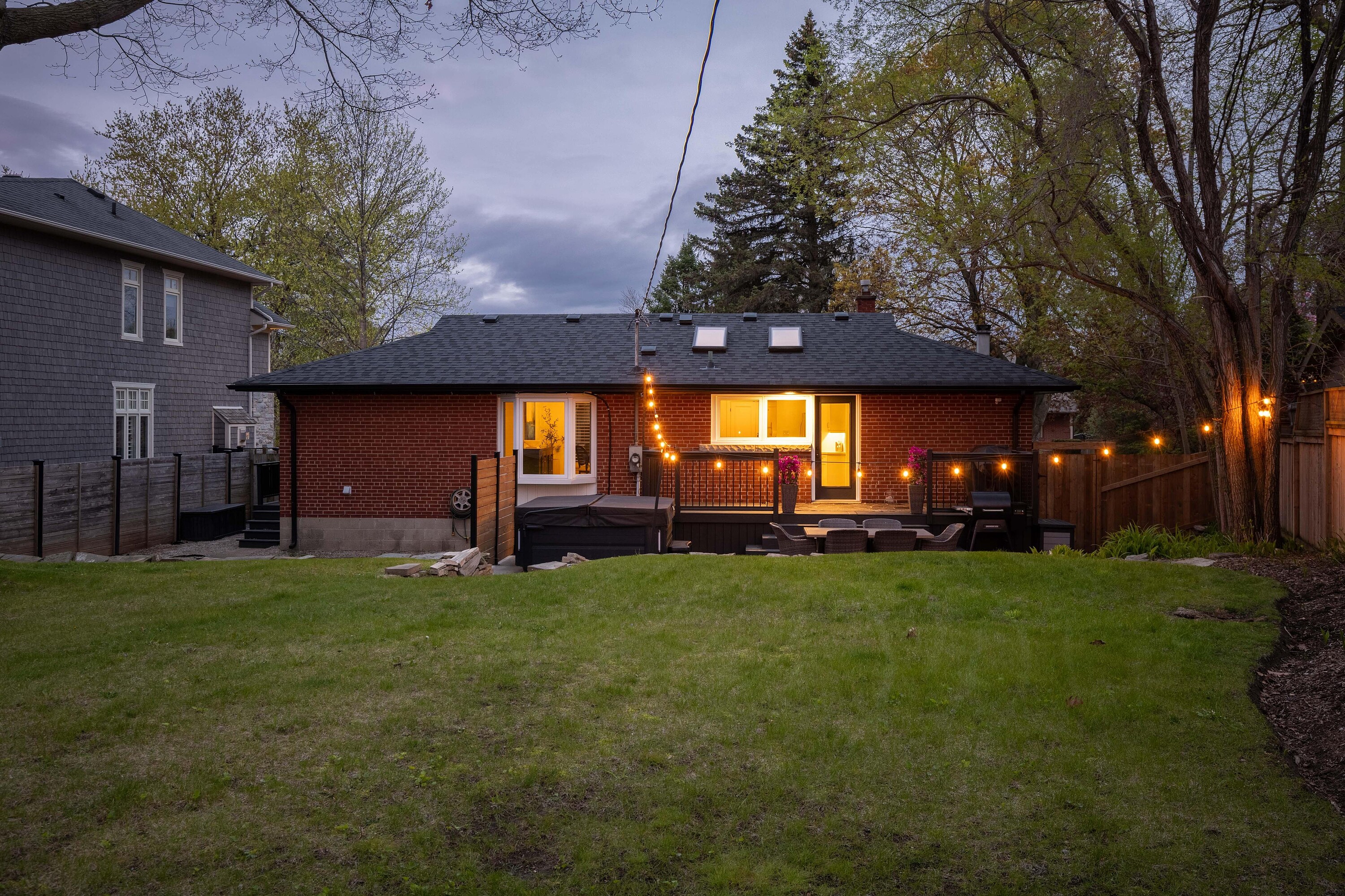  Southwest Oakville Living - 物件實景