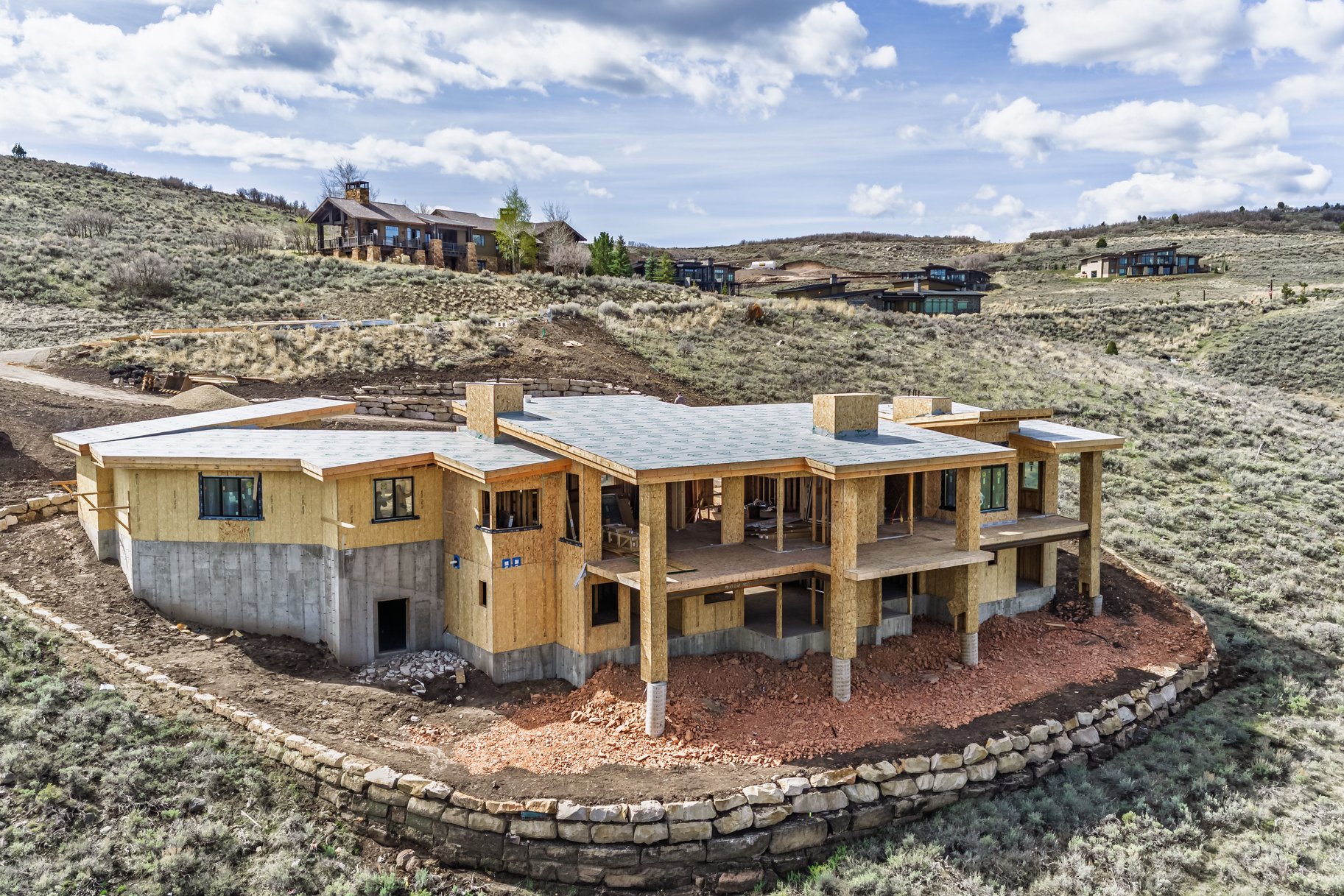  New Luxury Home on Tuhaye