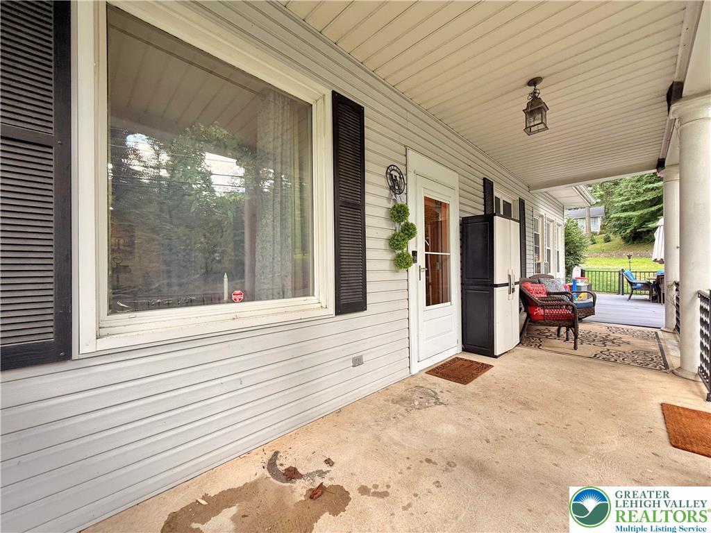 Allentown City, Pennsylvania, 18103, United States, 3 Bedrooms Bedrooms, ,2 BathroomsBathrooms,Residential,For Sale,1897296