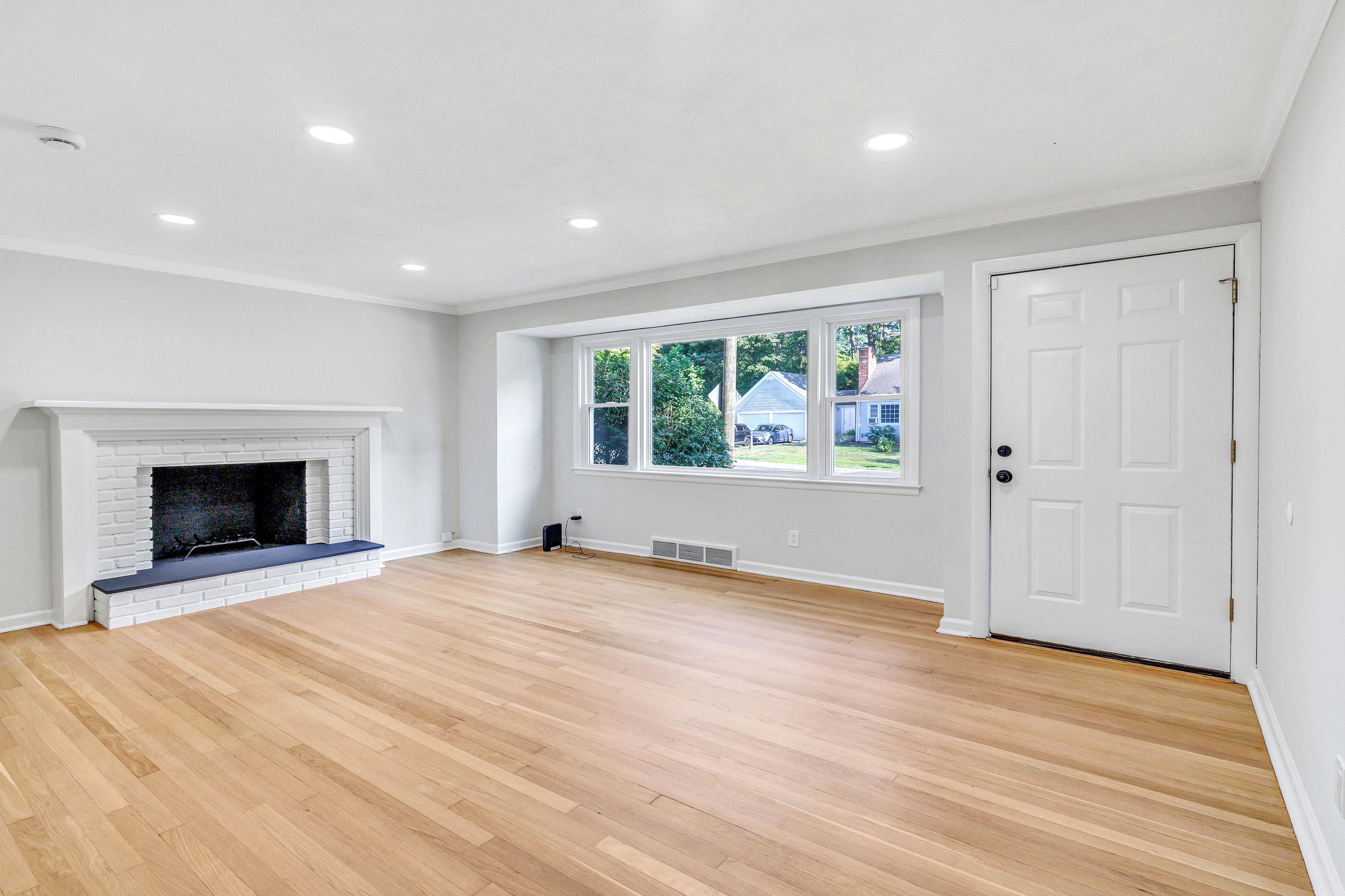 bridgeport, Connecticut, 06606, United States, 4 Bedrooms Bedrooms, ,3 BathroomsBathrooms,Residential,For Sale,1903043