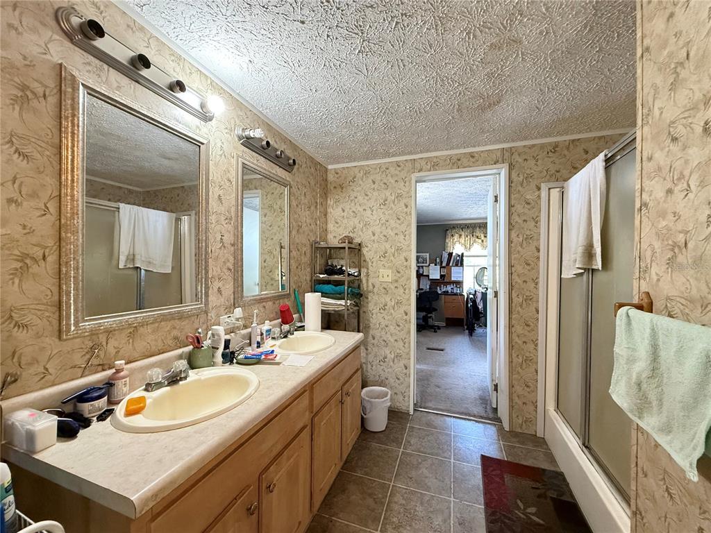 Wimauma, Florida, 33598, United States, 3 Bedrooms Bedrooms, ,2 BathroomsBathrooms,Residential,For Sale,1796216