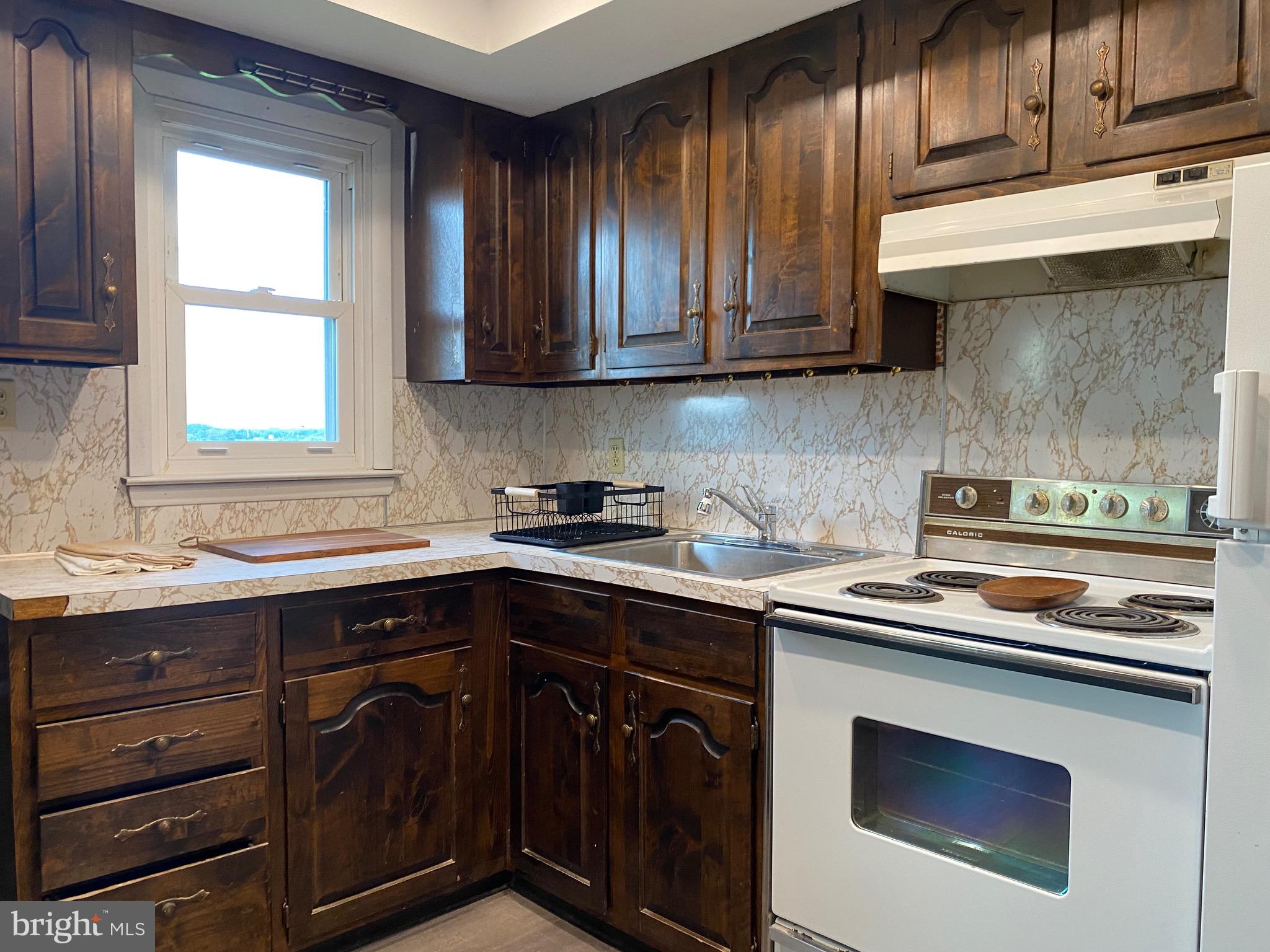 Fogelsville, Pennsylvania, 18051, United States, 4 Bedrooms Bedrooms, ,4 BathroomsBathrooms,Residential,For Sale,1827755