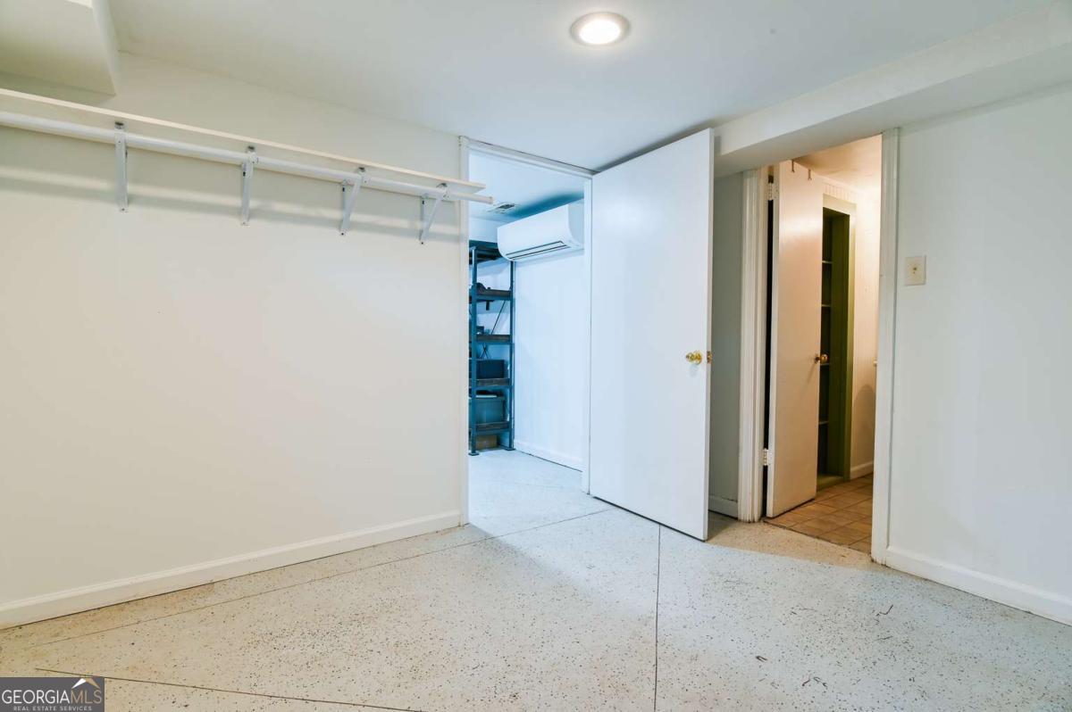 Athens, Georgia, 30606, United States, 4 Bedrooms Bedrooms, ,3 BathroomsBathrooms,Residential,For Sale,1988193