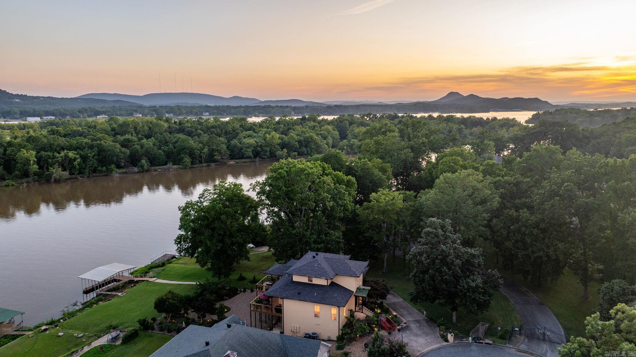 Maumelle, Arkansas, 72113, United States, 4 Bedrooms Bedrooms, ,4 BathroomsBathrooms,Residential,For Sale,1906082