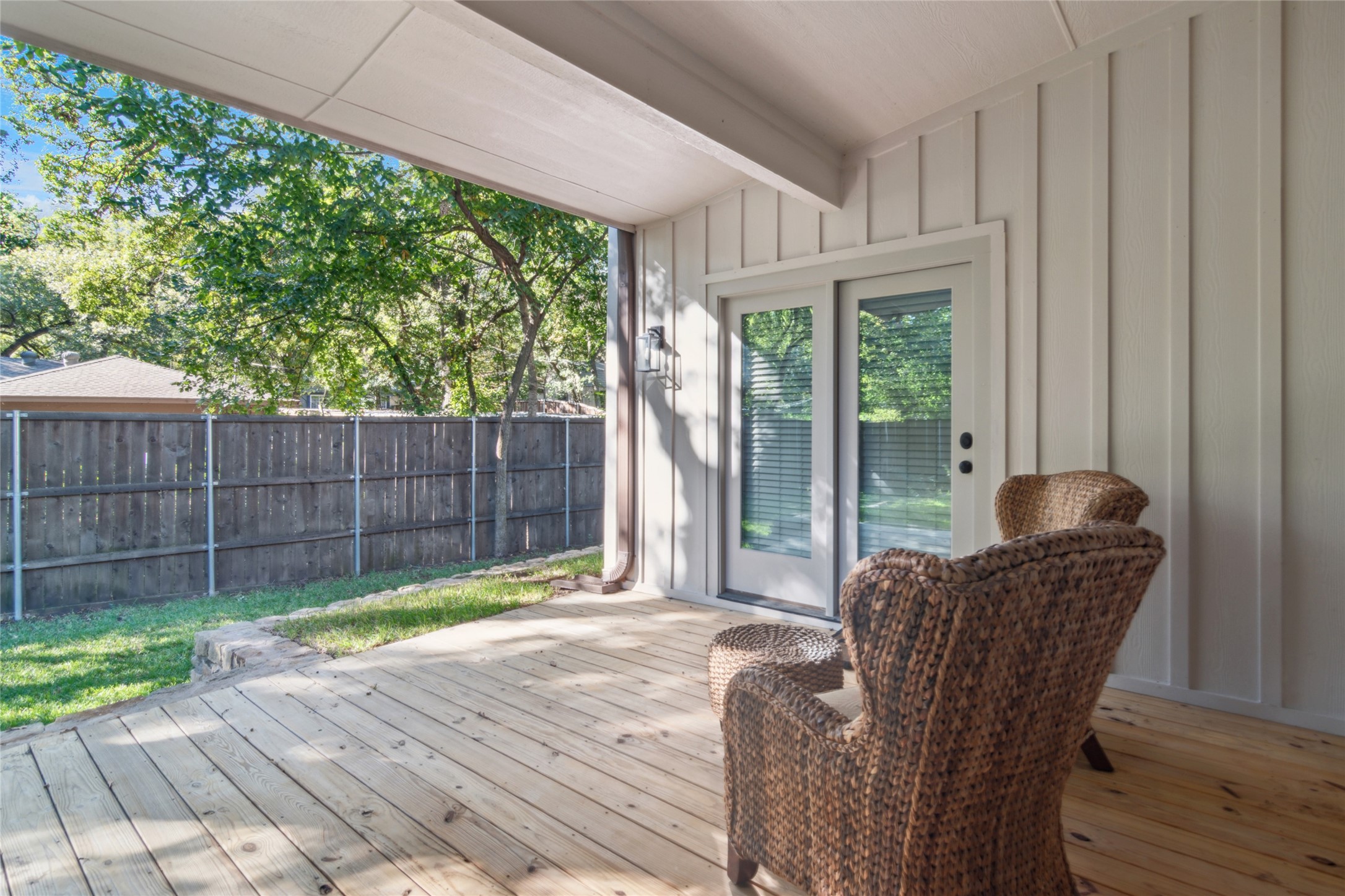 Highland Village, Texas, 75077, United States, 4 Bedrooms Bedrooms, ,3 BathroomsBathrooms,Residential,For Sale,1989492