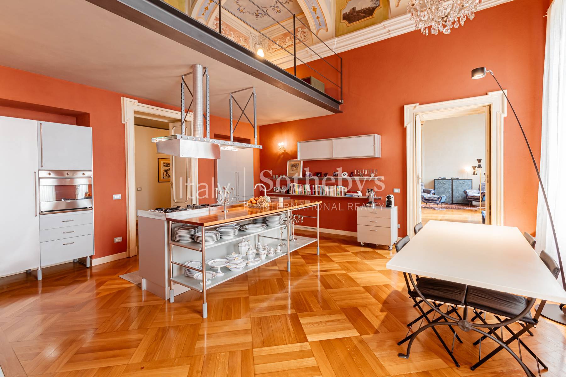  Charming renovated apartment in the center of Moncalieri - 物件實景