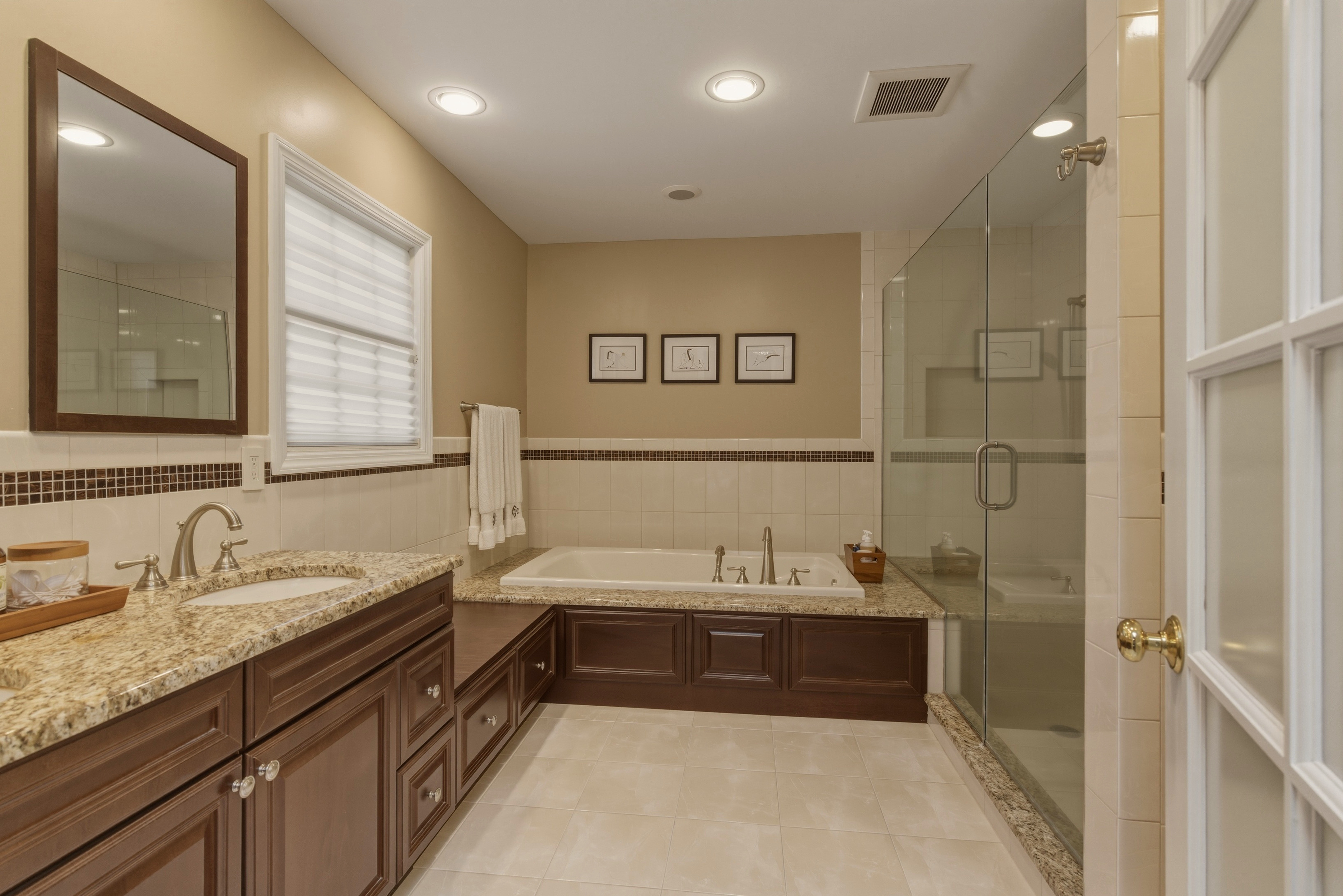  2 Cedarwood Court, Syosset, NY 11791 - 物件實景