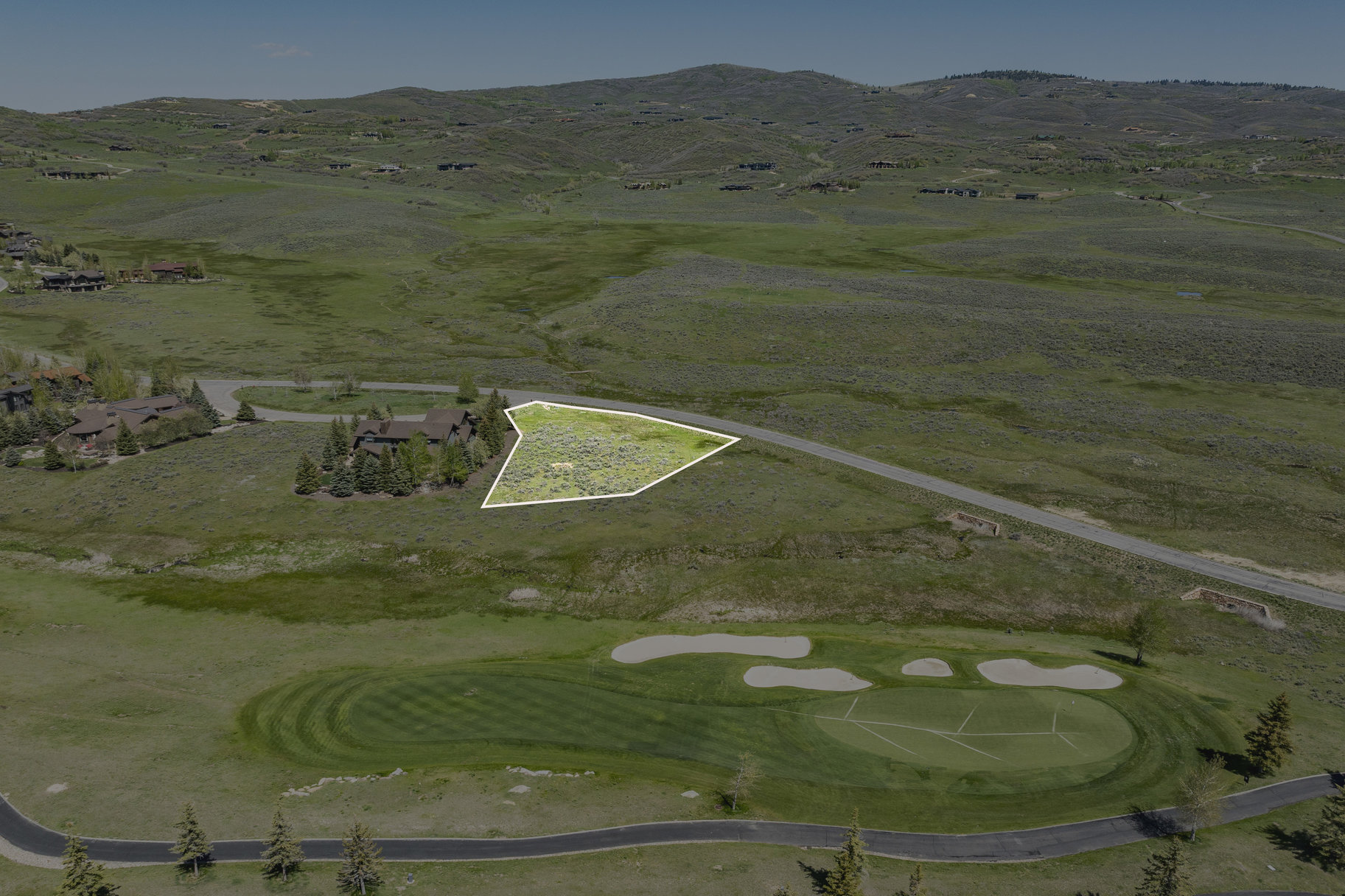  South-facing, Flat Lot on the 4th Green at Glenwild with Ski Resort Views - 物件實景
