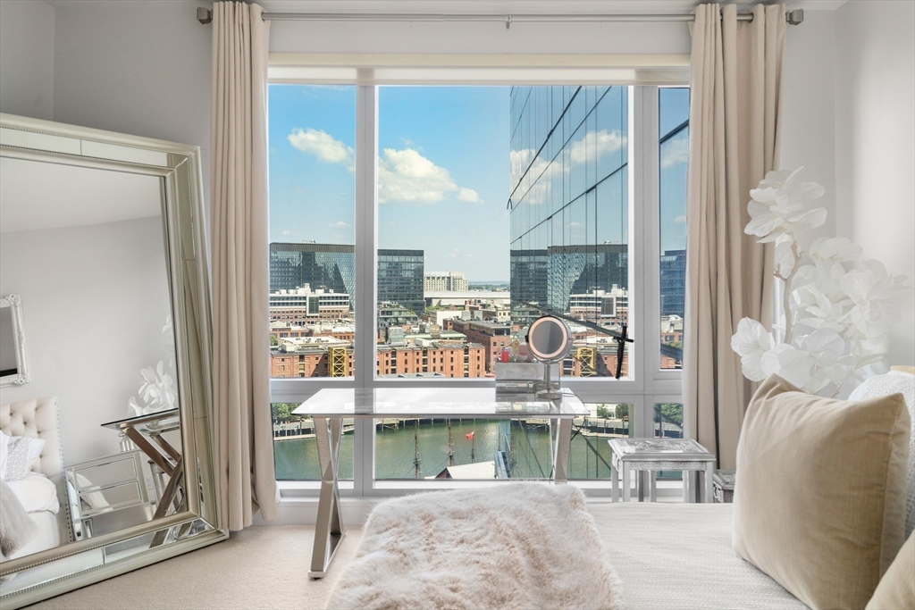 Boston, Massachusetts, 02110, United States, 2 Bedrooms Bedrooms, ,3 BathroomsBathrooms,Residential,For Sale,1868847