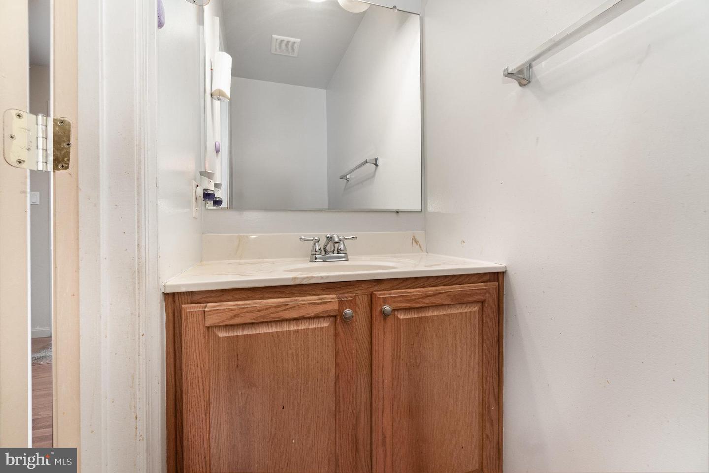 Harrisburg, Pennsylvania, 17111, United States, 4 Bedrooms Bedrooms, ,3 BathroomsBathrooms,Residential,For Sale,1947311