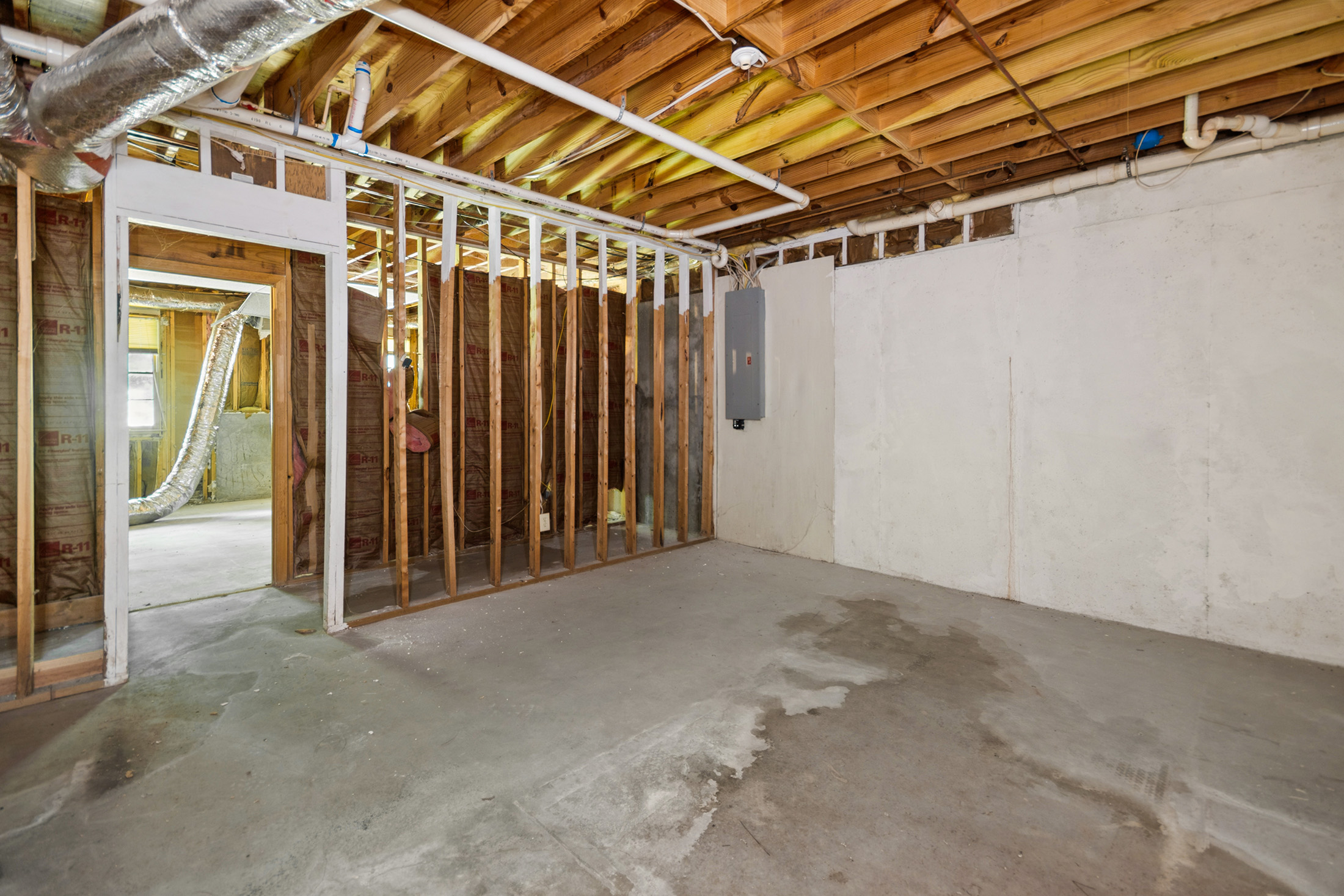  Beautifully Refreshed Ranch Nestled on an Expansive Cul-de-sac Lot - 物件實景