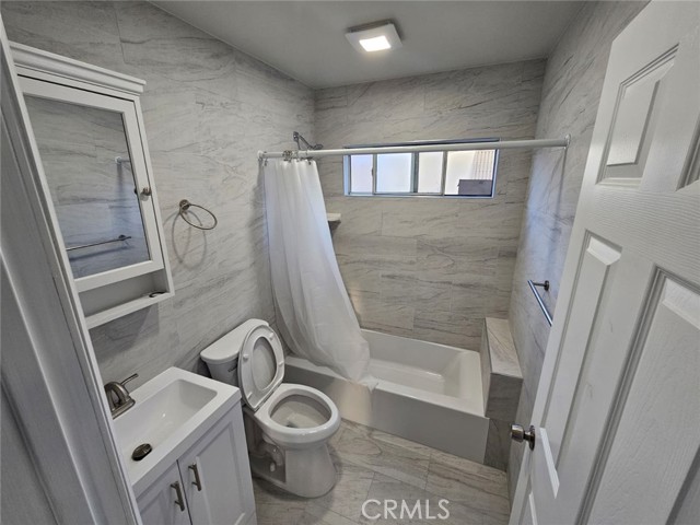 Bell, California, 90201, United States, 10 Bedrooms Bedrooms, ,Residential,For Sale,2010716